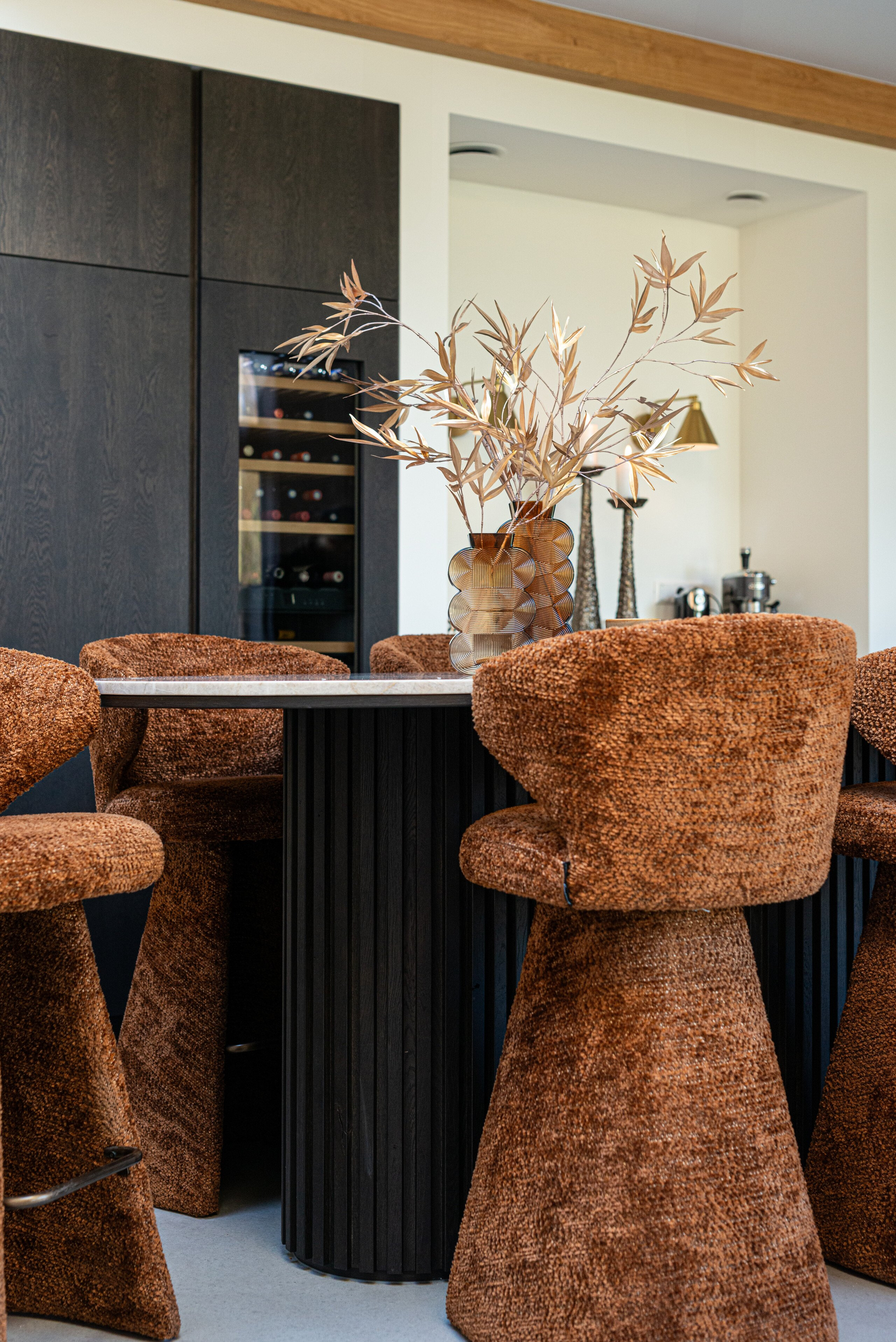 Richmond Barstoel 'Gatsbi' Chenille, kleur Cinnamon (zithoogte 75cm)