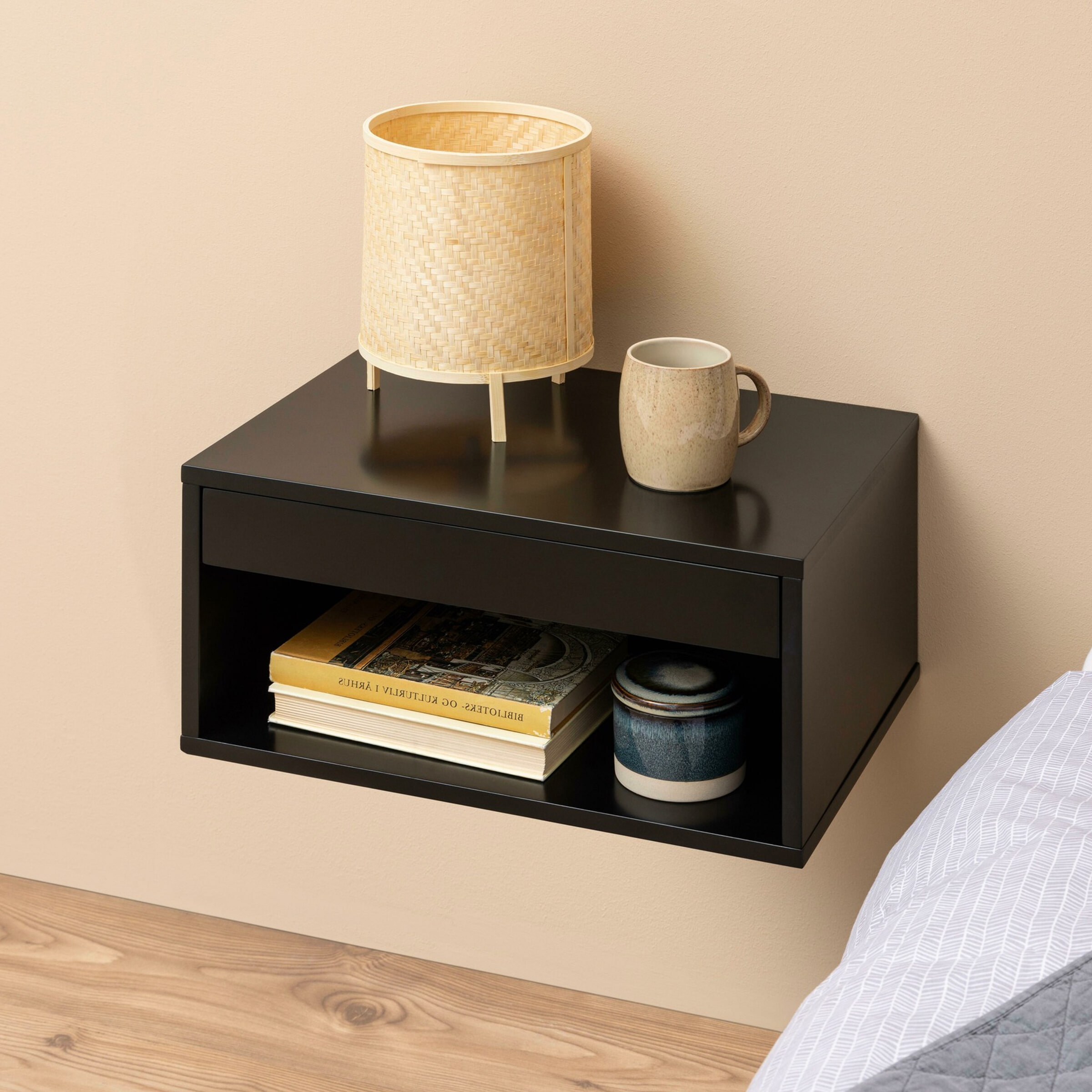 Bendt Zwevend Nachtkastje 'Daeg' Met 1 lade en open vak