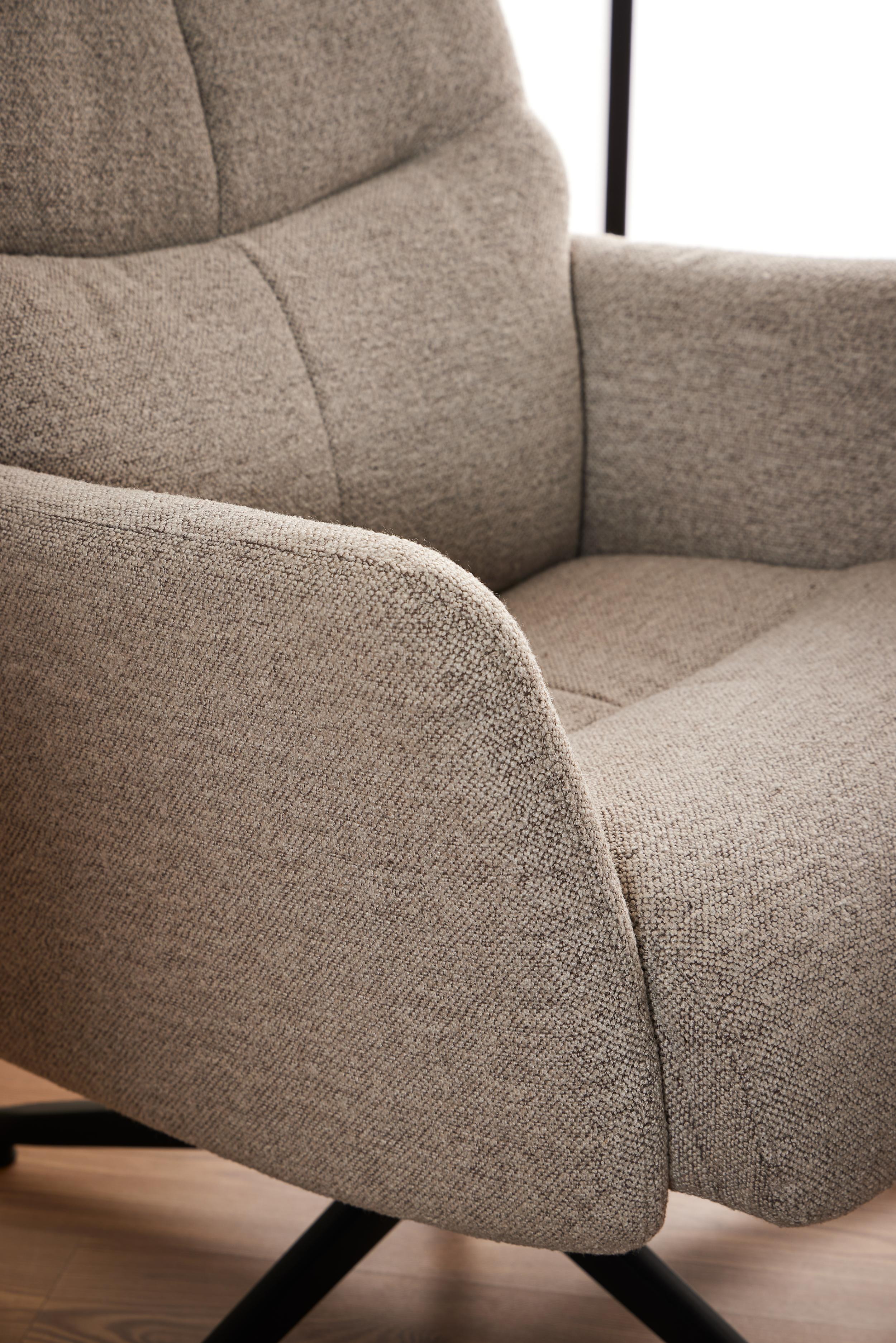 Bendt Relaxfauteuil 'Talisha' Met voetenbank, Bouclé, kleur Beige