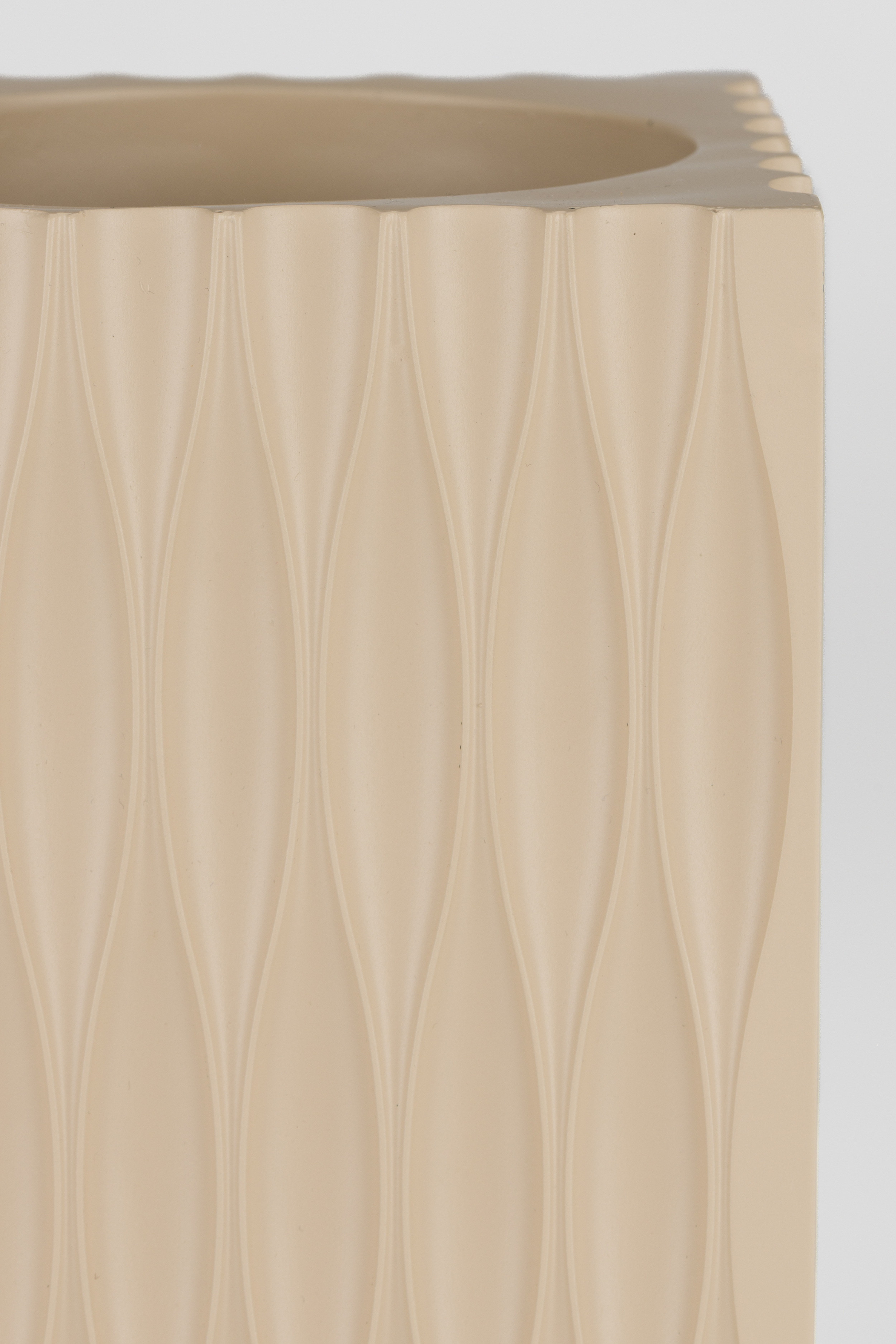 Zuiver Vaas 'Riley' Resin, kleur Beige