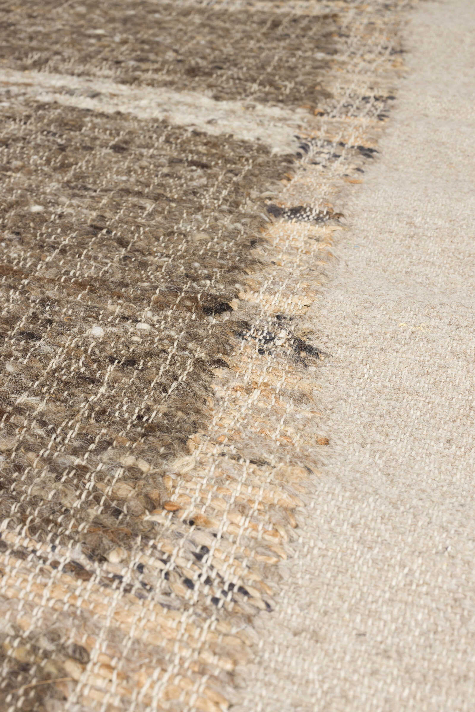 Dutchbone Vloerkleed 'Briton' Wol en jute, 200 x 300cm, kleur Beige