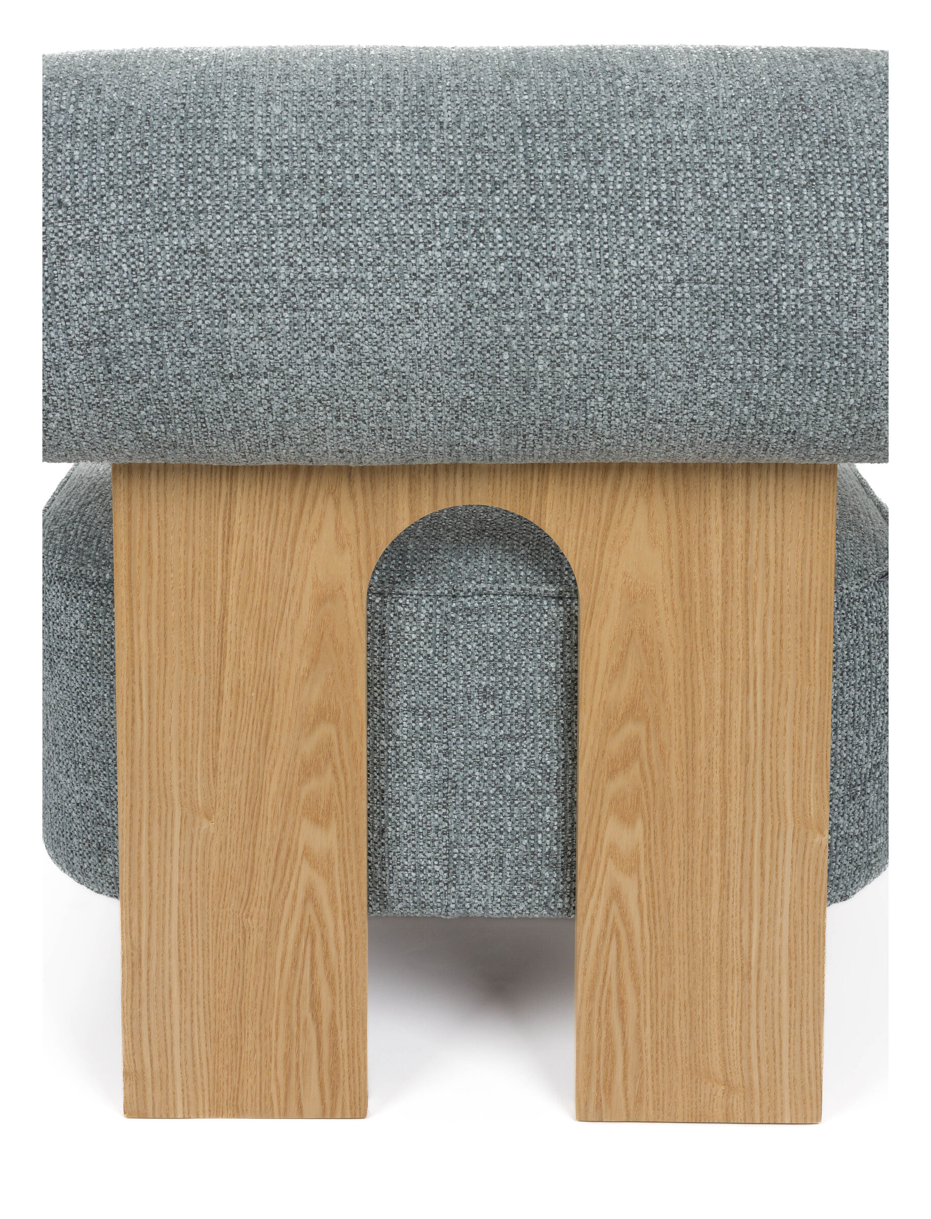 Zuiver Fauteuil 'Oolong' Bouclé en eikenhout, kleur Ocean Blue