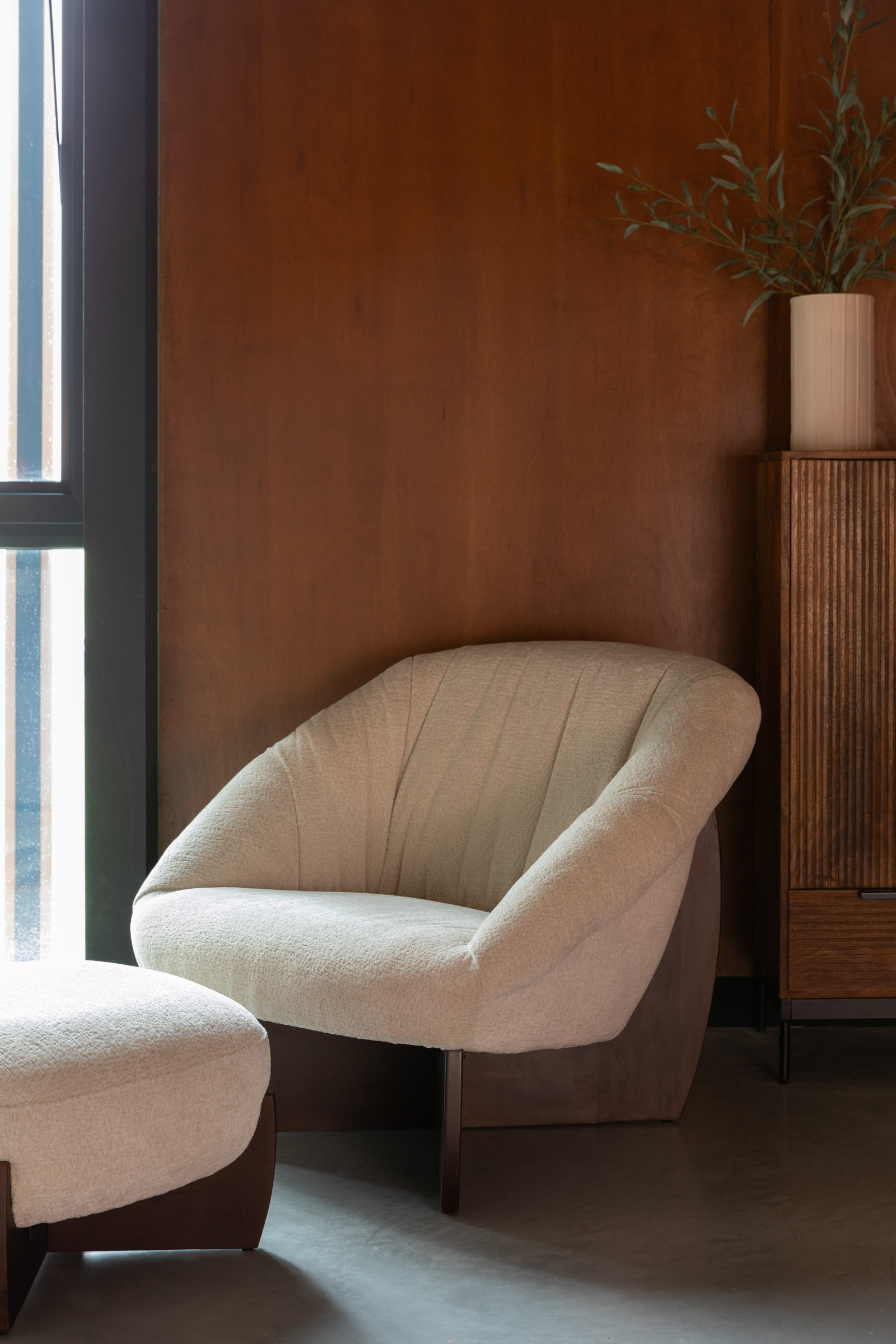 Dutchbone Hocker 'Emilius' Bouclé en rubberhout