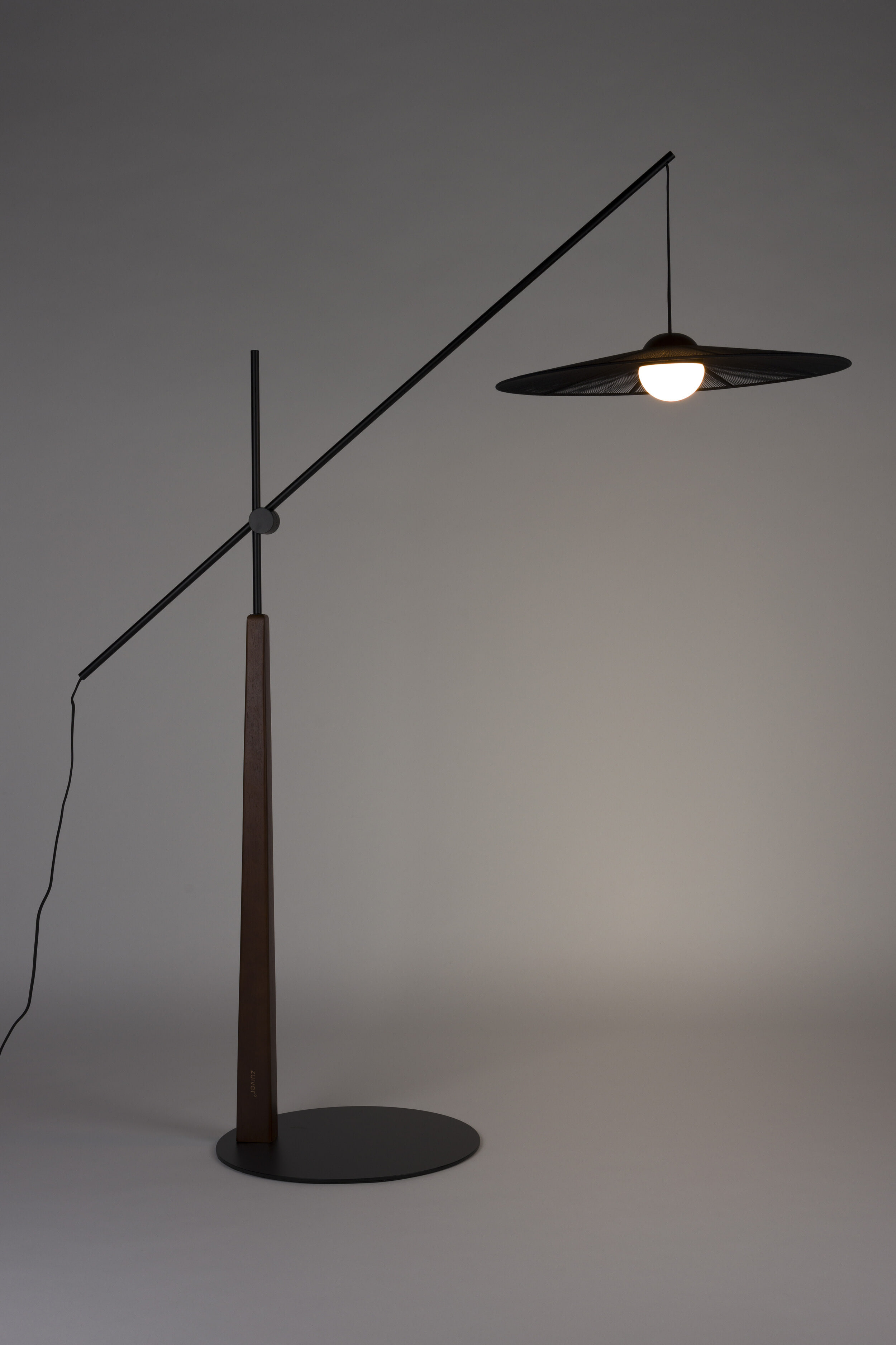 Zuiver Verstelbare Vloerlamp 'Belle' 200cm, kleur Zwart