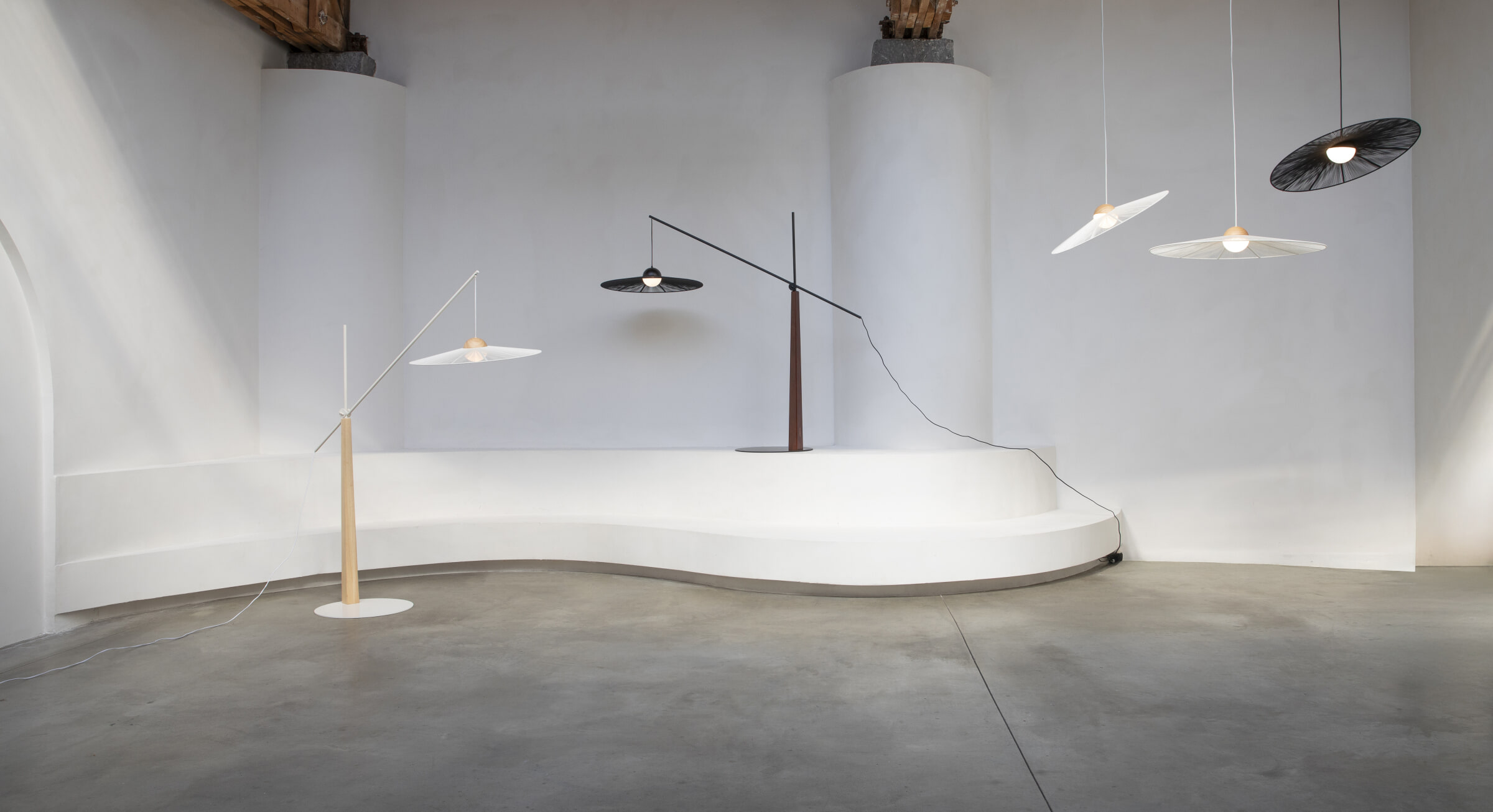 Zuiver Verstelbare Vloerlamp 'Belle' 200cm, kleur Zwart