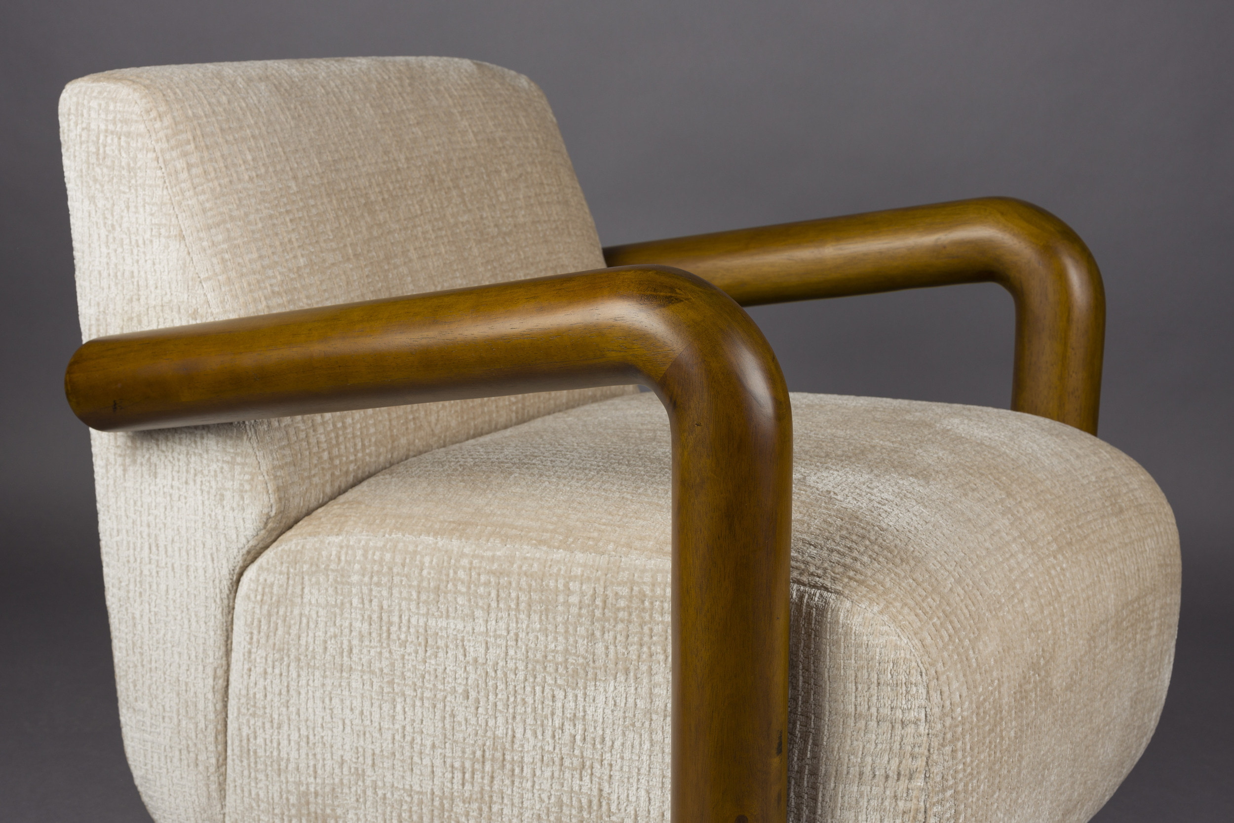 Dutchbone Fauteuil 'Robinson' Chenille en rubberhout