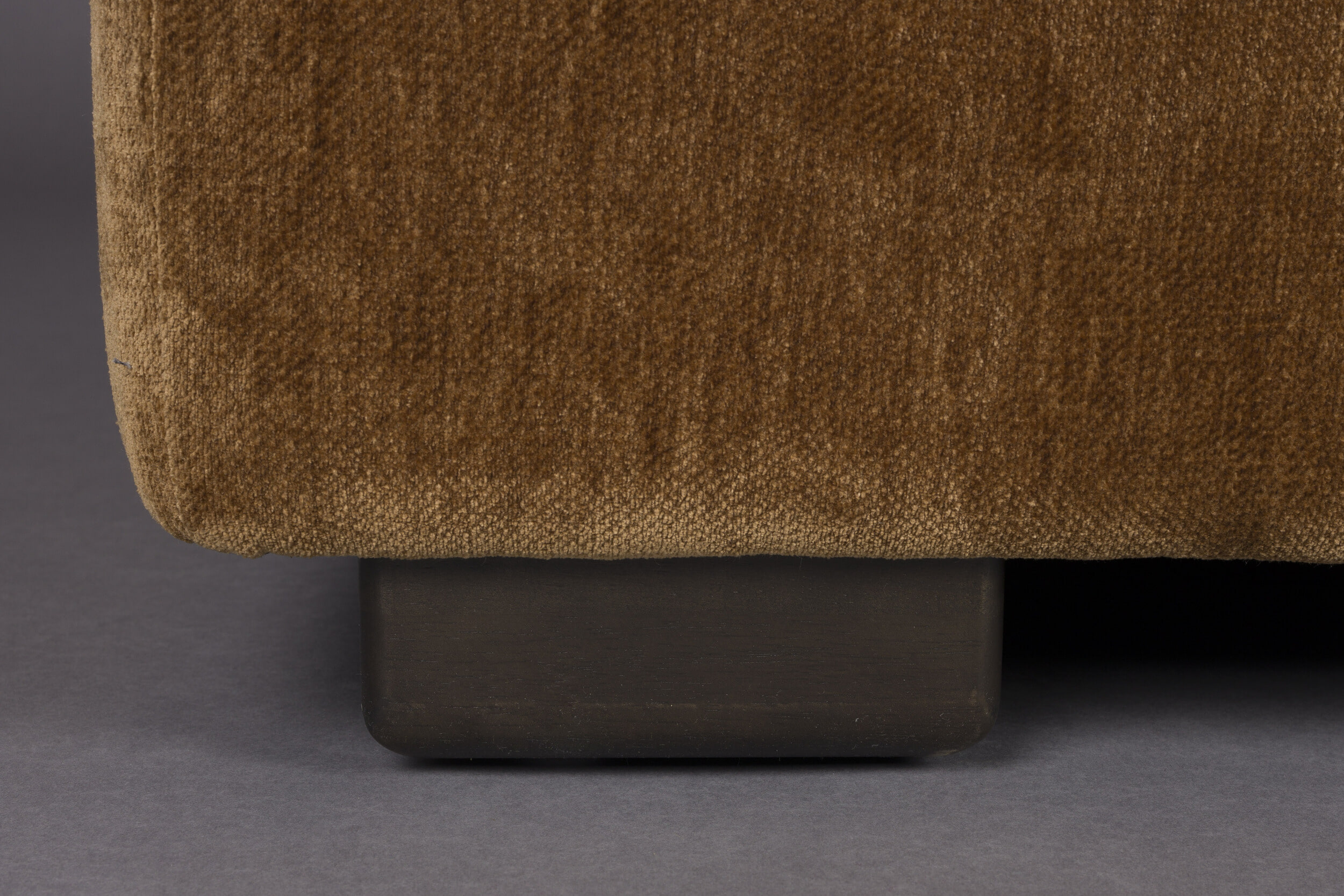 Dutchbone 3-zits Bank 'Douglas' Velvet, kleur Cognac