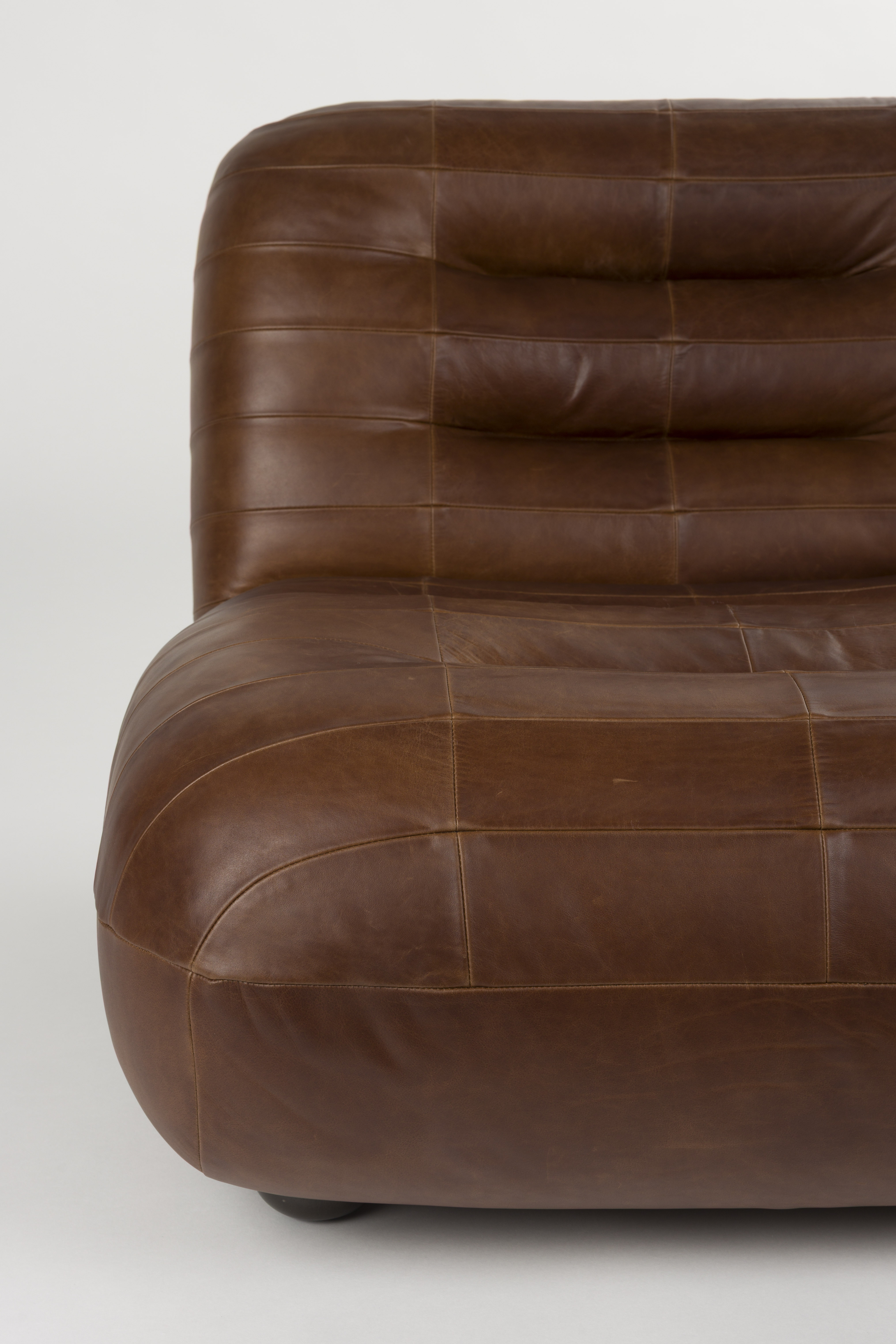 Dutchbone Fauteuil 'Wyatt' Wax Leder, kleur Chocolate