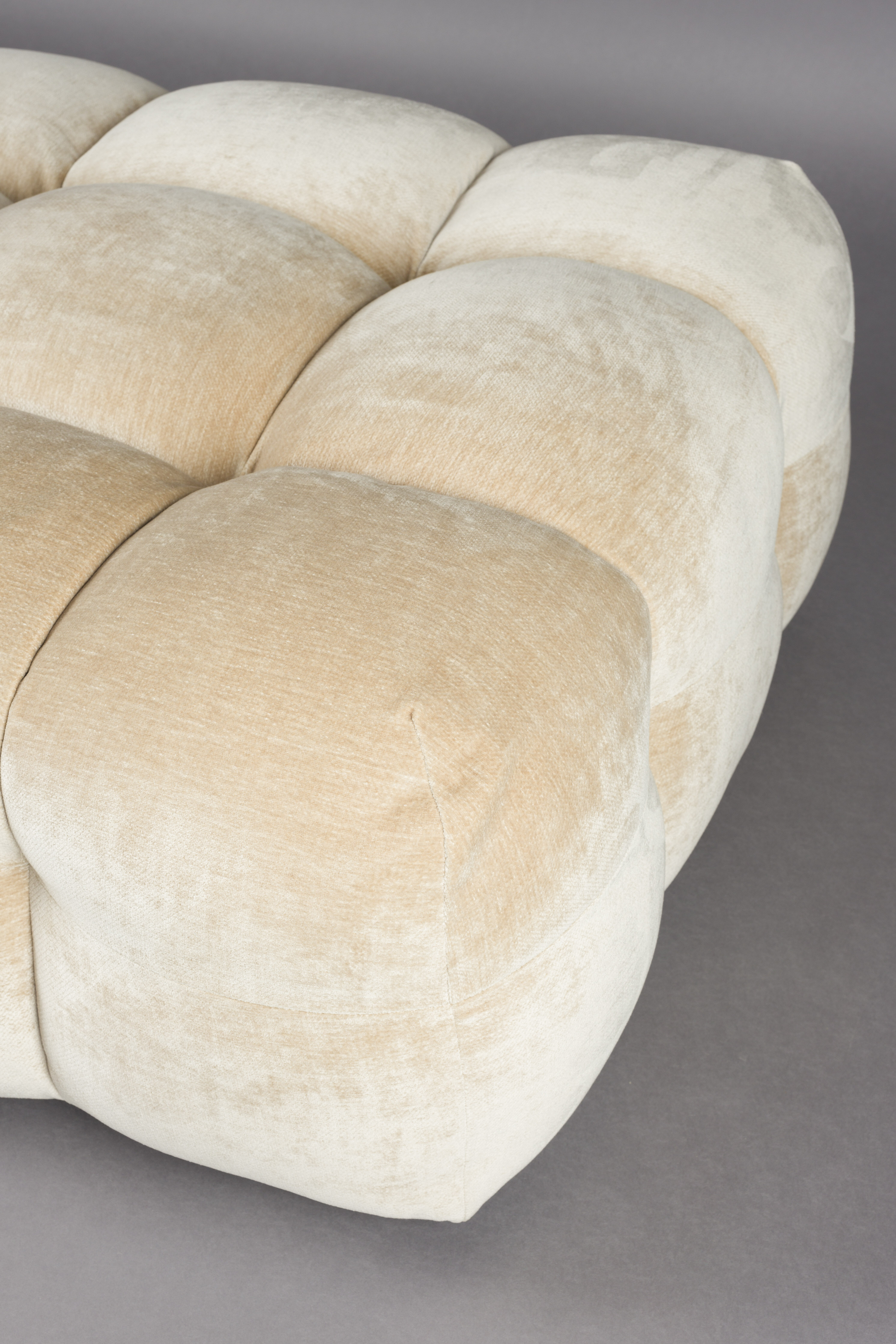 Dutchbone Hocker 'Hackman' Velvet, kleur Beige
