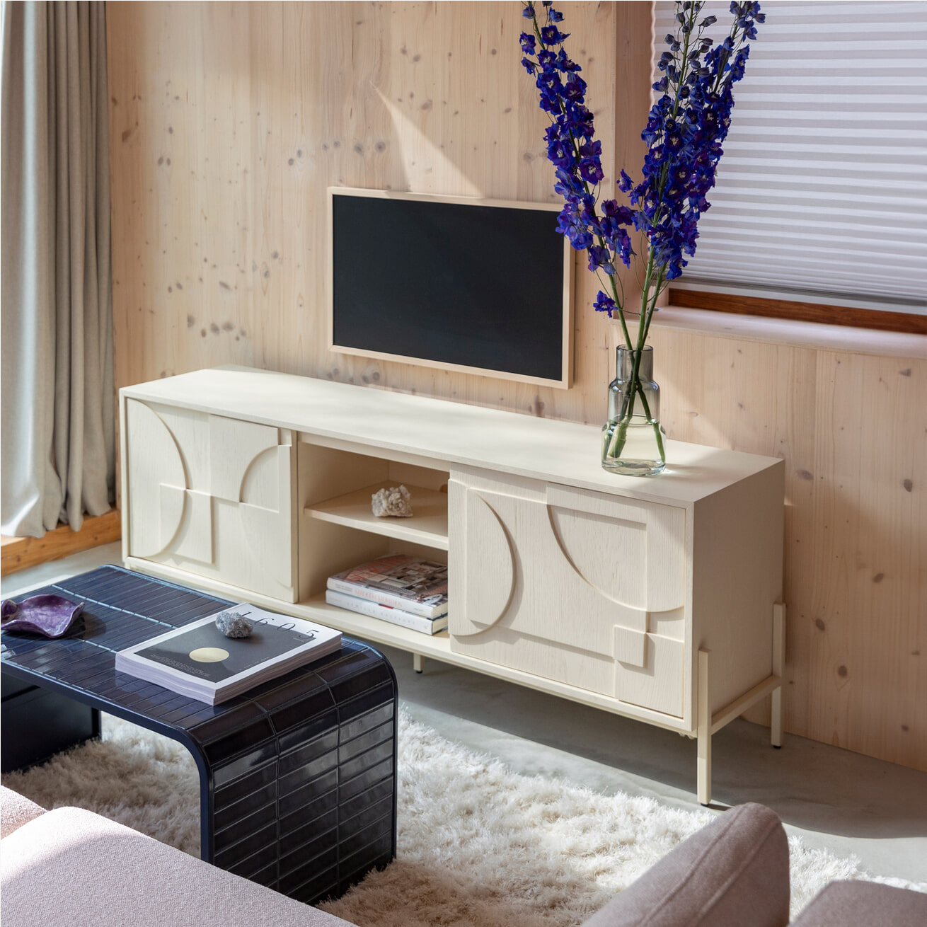Zuiver TV-meubel Faces Eikenhout, 160cm - Beige - 1001024 • Sohome