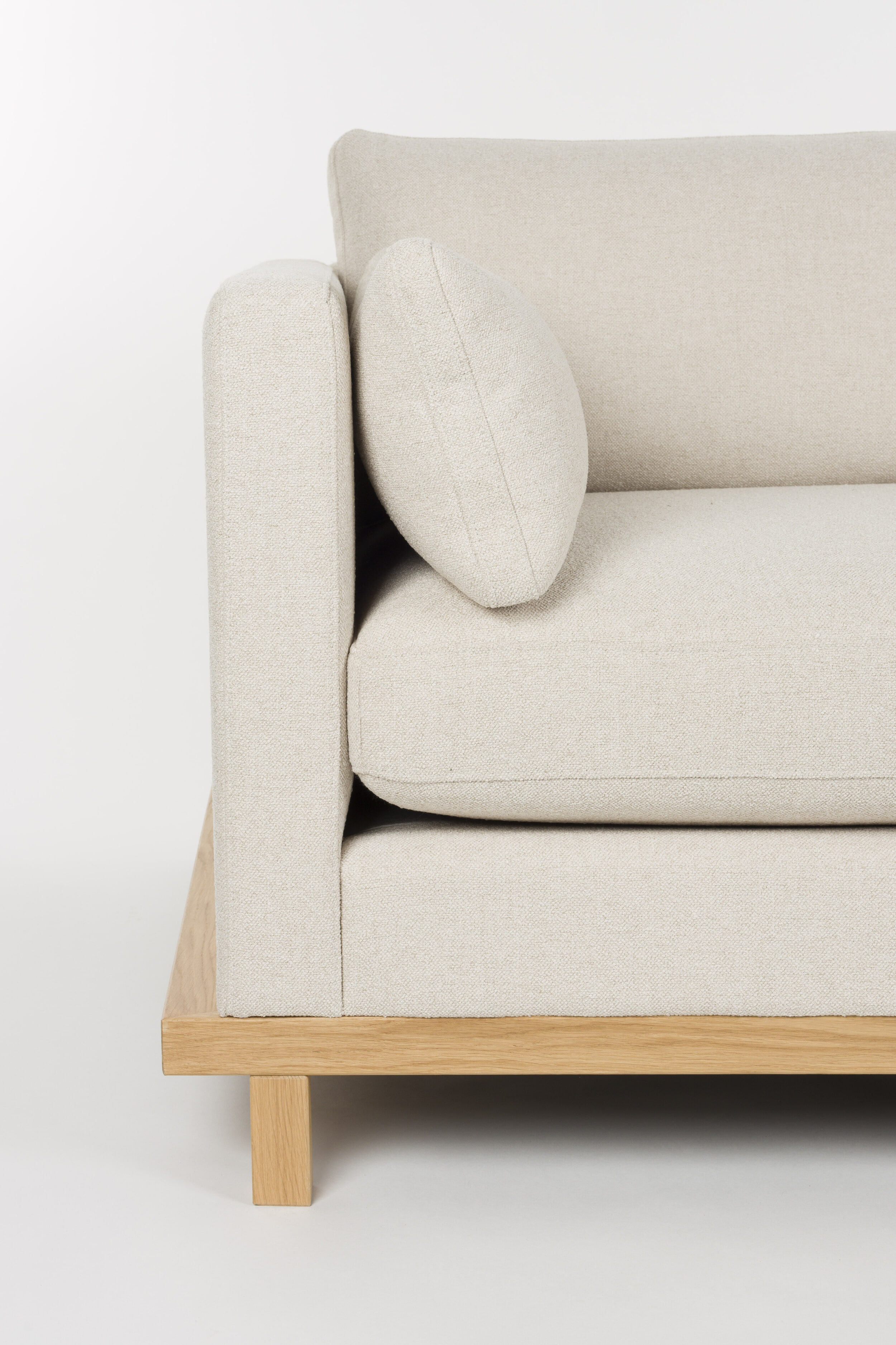 Zuiver 4,5-zits Bank 'Blossom' Eikenhout en bouclé, kleur Zand