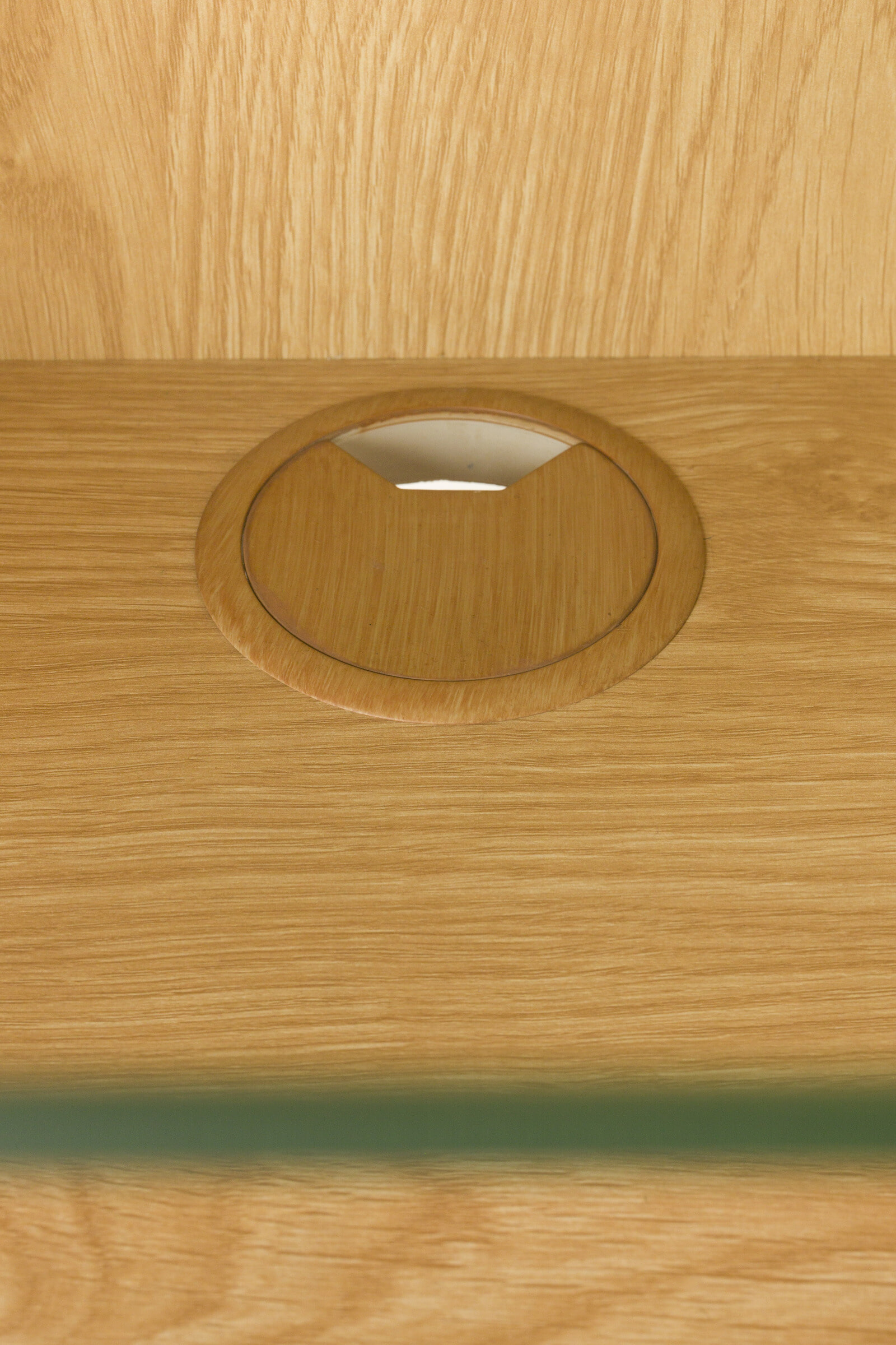 Zuiver TV-meubel 'Raster' Essenhout, 160cm