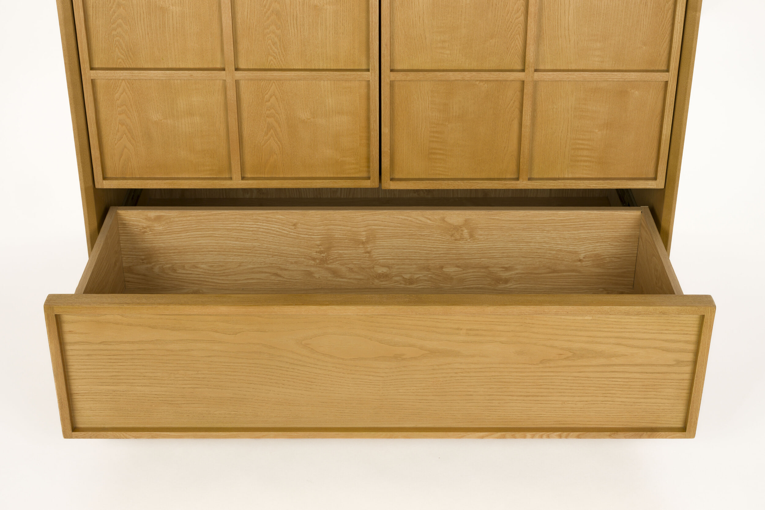 Zuiver Opbergkast 'Raster' Essenhout, 120 x 100cm