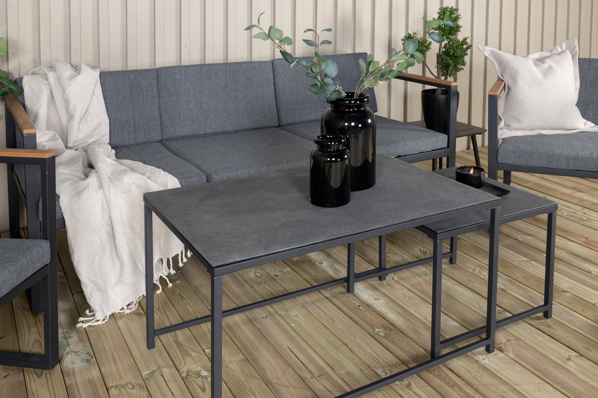 Nohr Loungeset 'Donnesha' Met bank, 2 tafels en 2 fauteuils