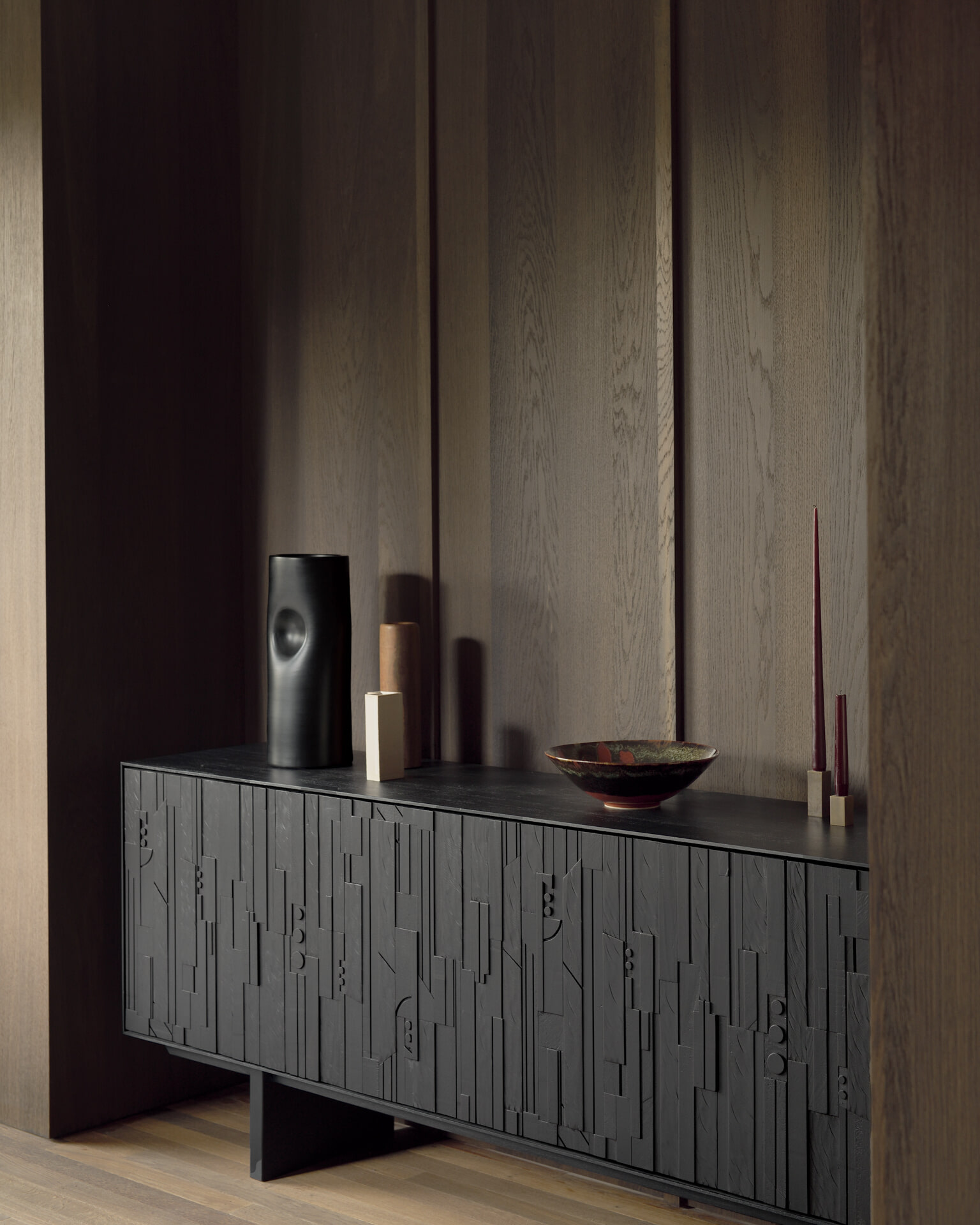 Ethnicraft Dressoir 'Mosaic' Gevernist Teakhout, 227cm