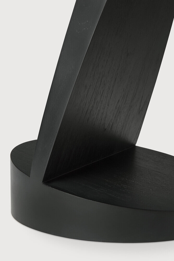 Ethnicraft Ronde Bijzettafel 'Oblic' Gevernist Teakhout, 52cm, kleur Zwart