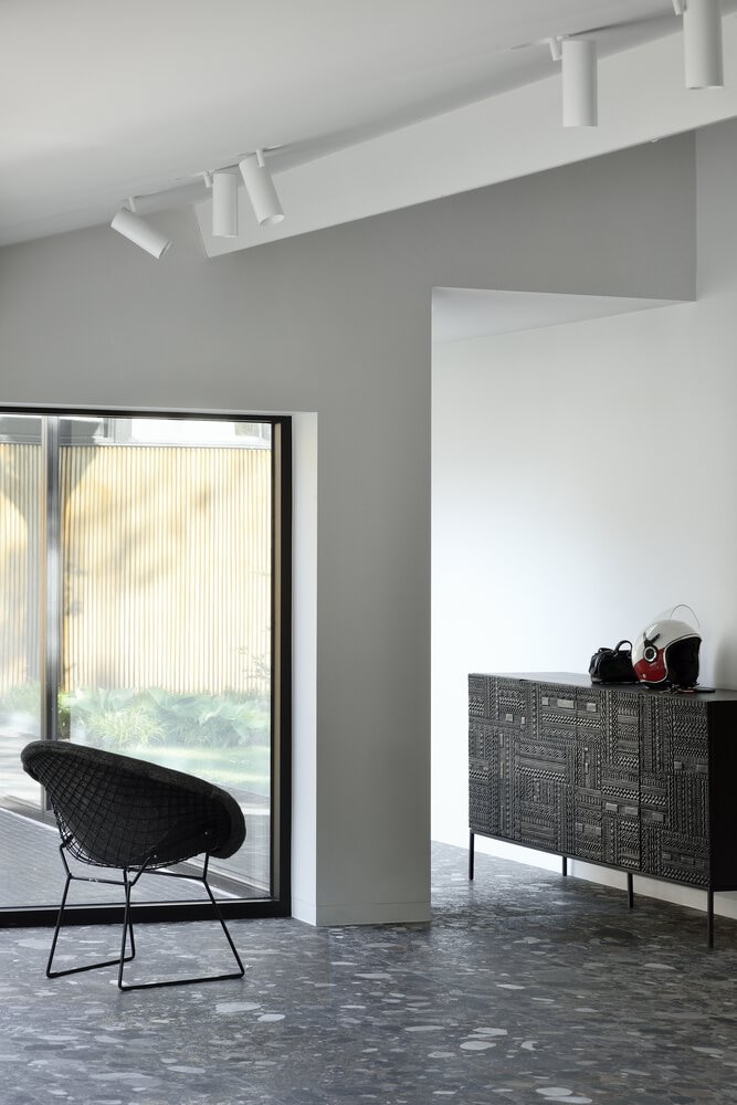 Ethnicraft Dressoir 'Tabwa' Gevernist Teakhout, 200cm