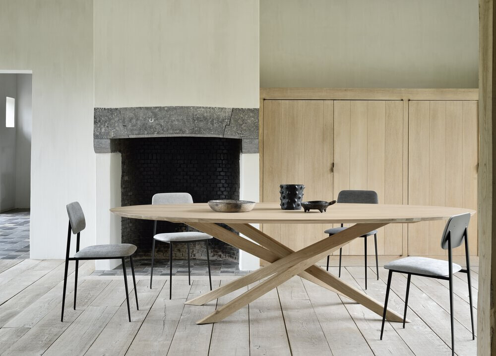 Ethnicraft Ovale Eettafel 'Mikado' Geolied Eikenhout, 267 x 138cm, kleur Naturel