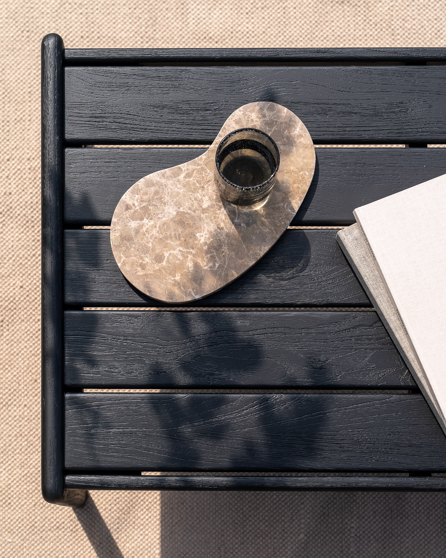 Ethnicraft Outdoor Salontafel 'Jack' Teakhout, 150 x 65cm, kleur Zwart