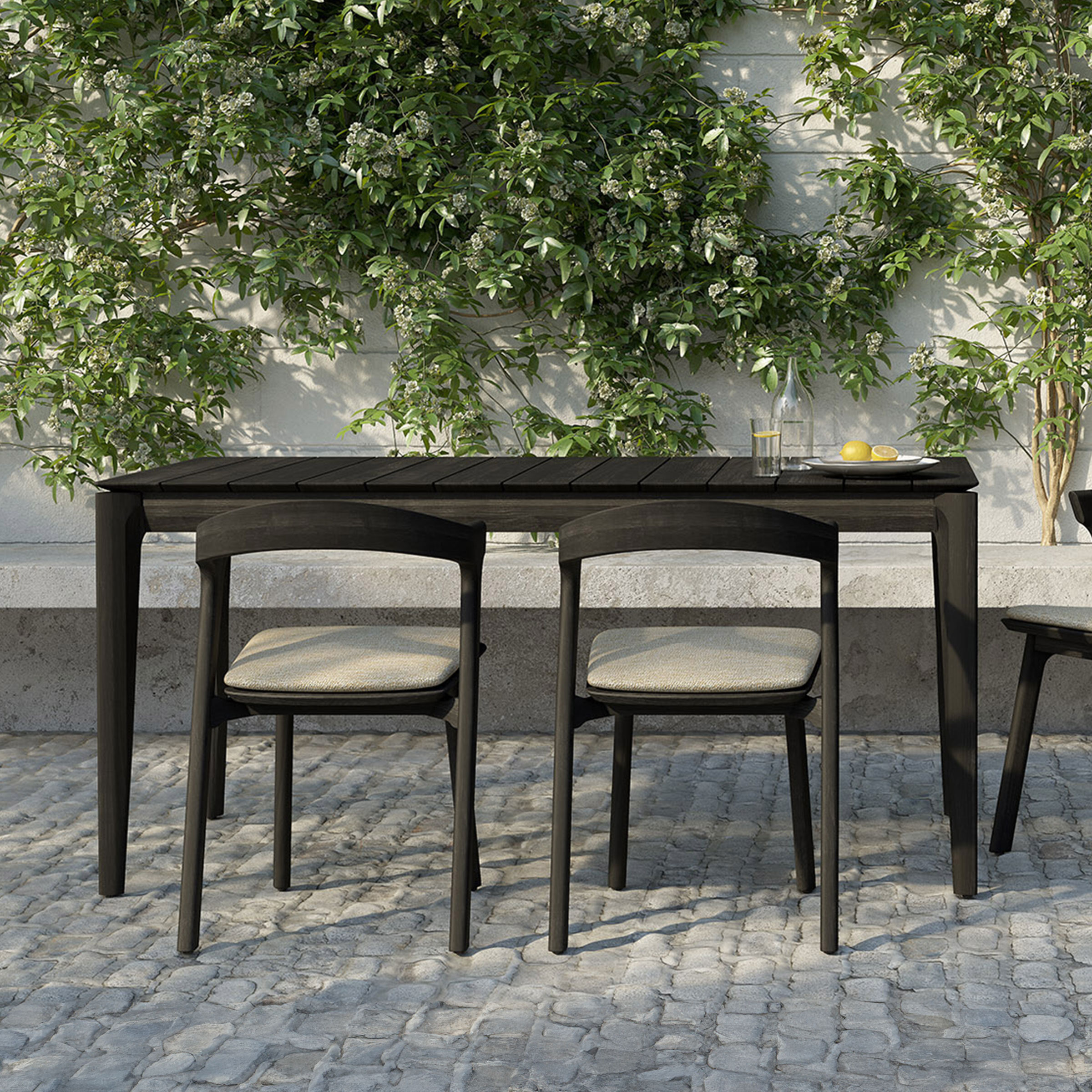 Ethnicraft Tuintafel 'Bok' Gevernist Teakhout, kleur Zwart