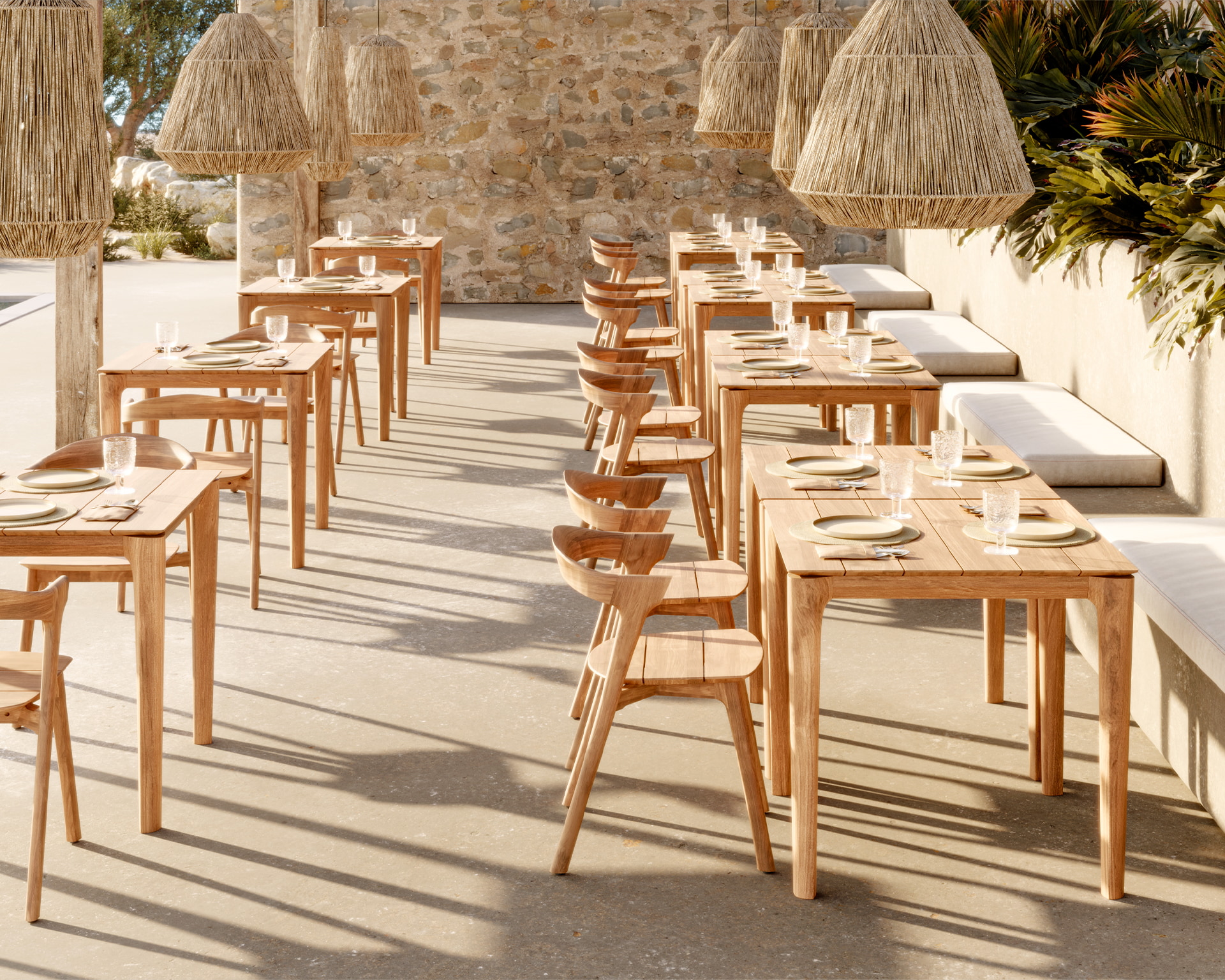Ethnicraft Outdoor Bistrotafel 'Bok' Teakhout, 80 x 80cm, kleur Naturel