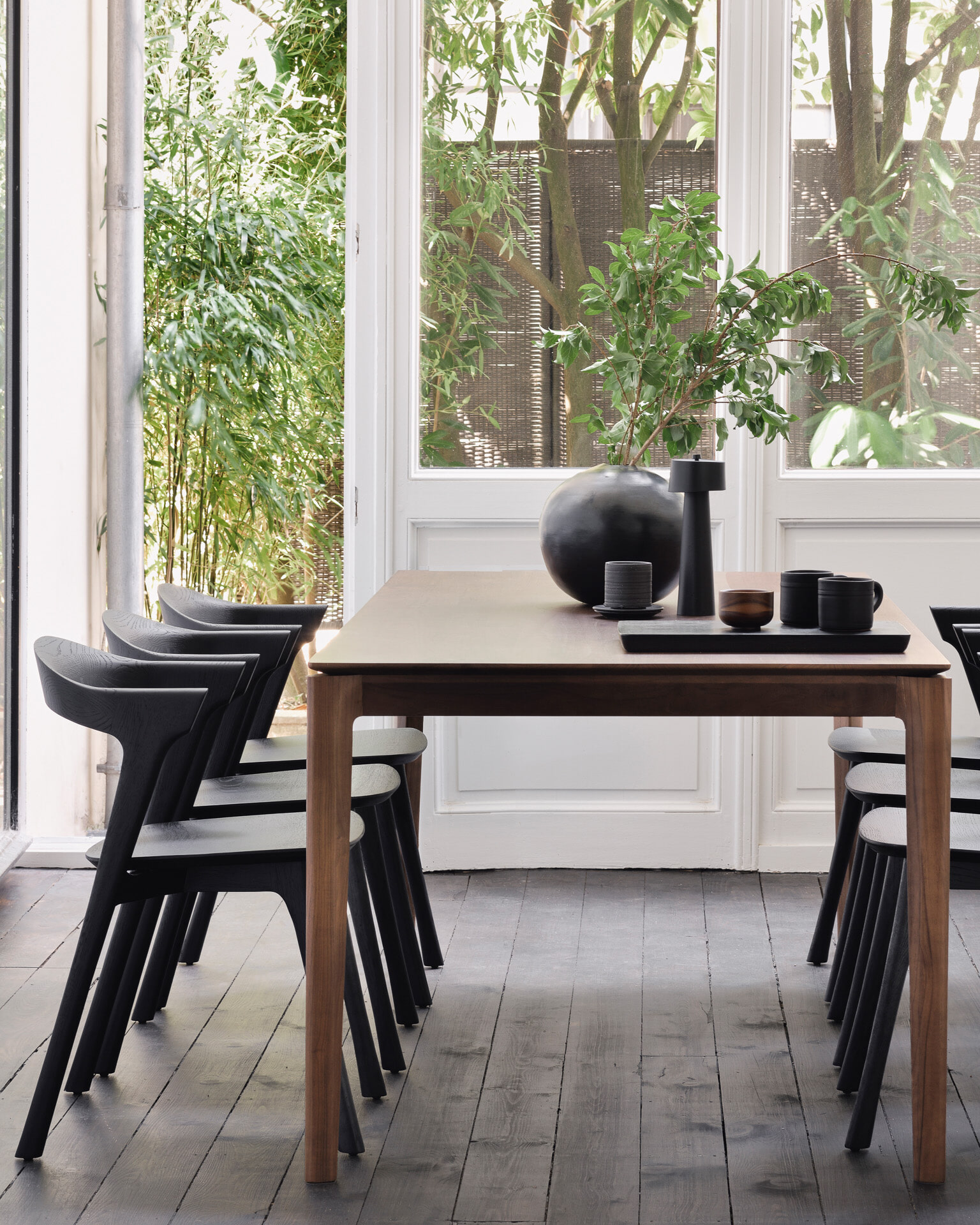 Ethnicraft Eettafel 'Bok' Gevernist Teakhout, 220 x 95cm