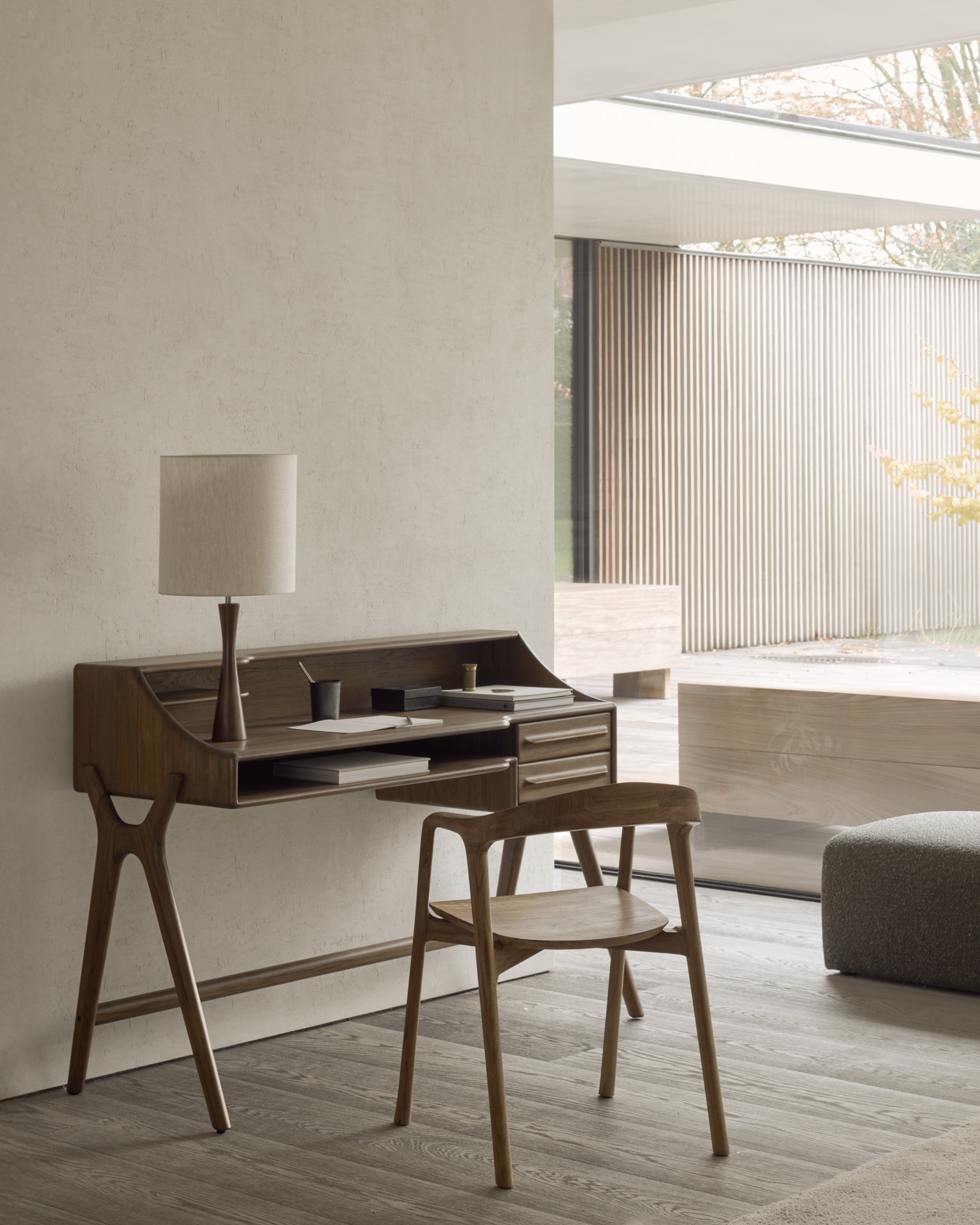 Ethnicraft Bureau Flow Teak - Wild Brown