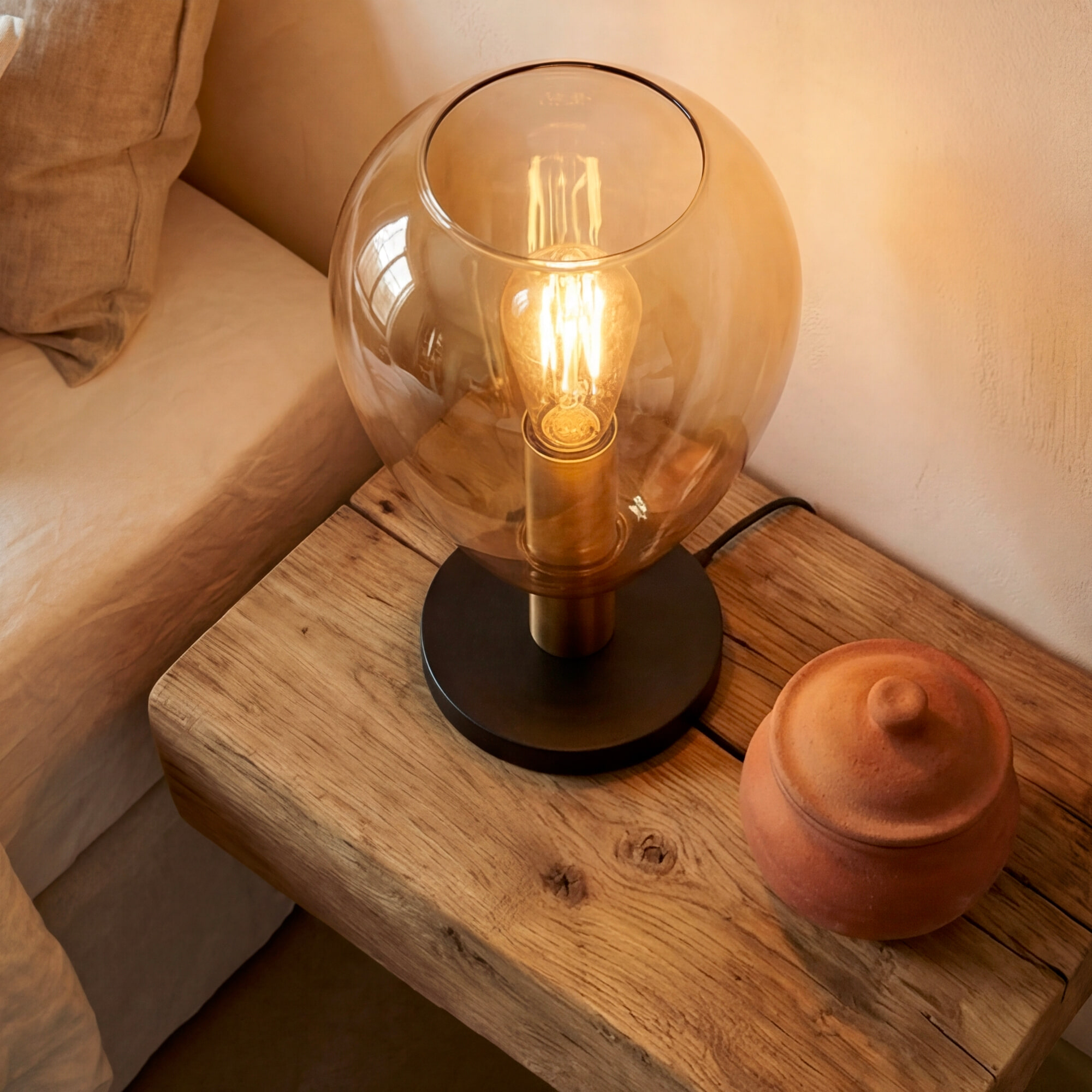 BASE Tafellamp Aislynn 1-lamps, Glas - Amber