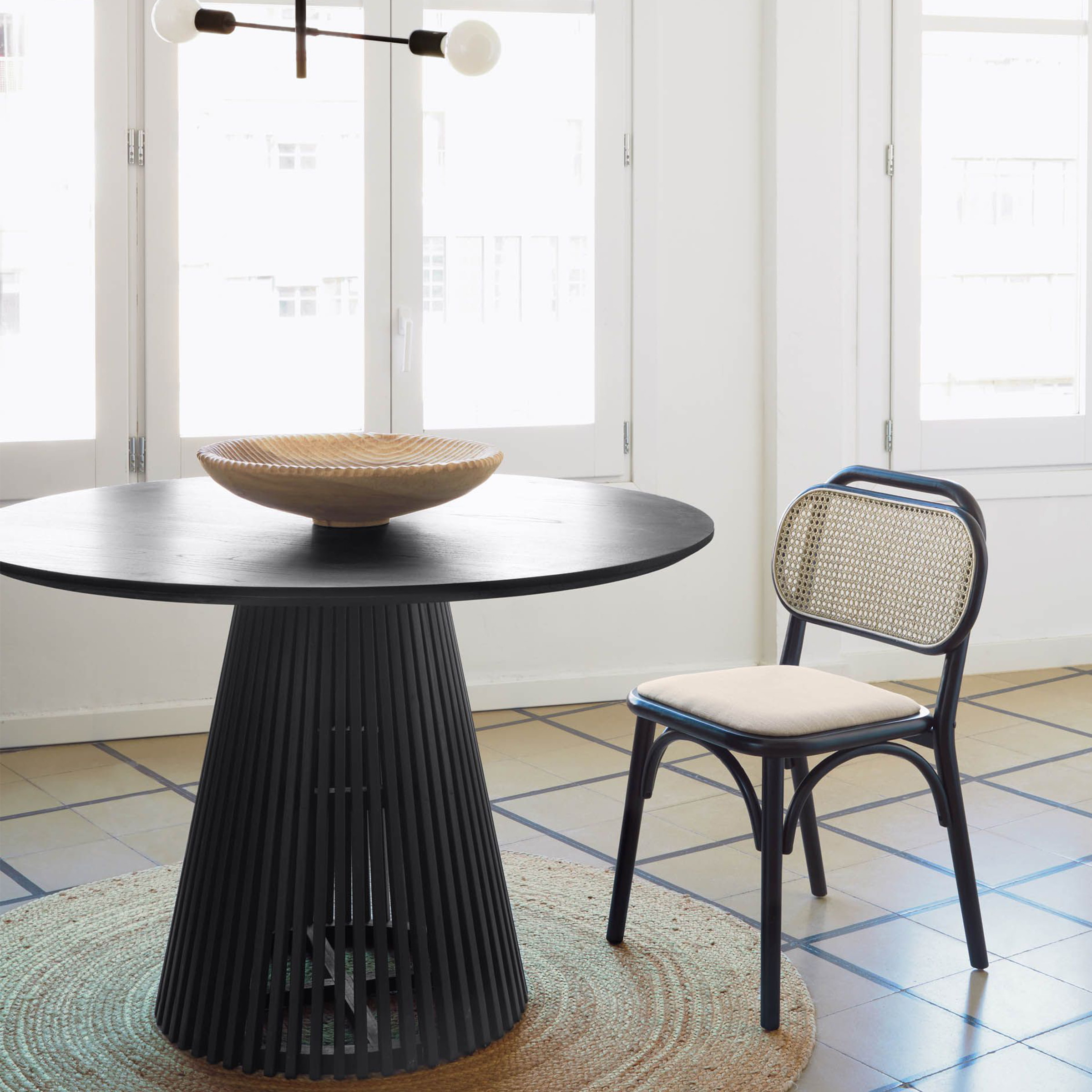 Kave Home Ronde Eettafel 'Jeanette' Mindihout, 120cm, kleur Zwart
