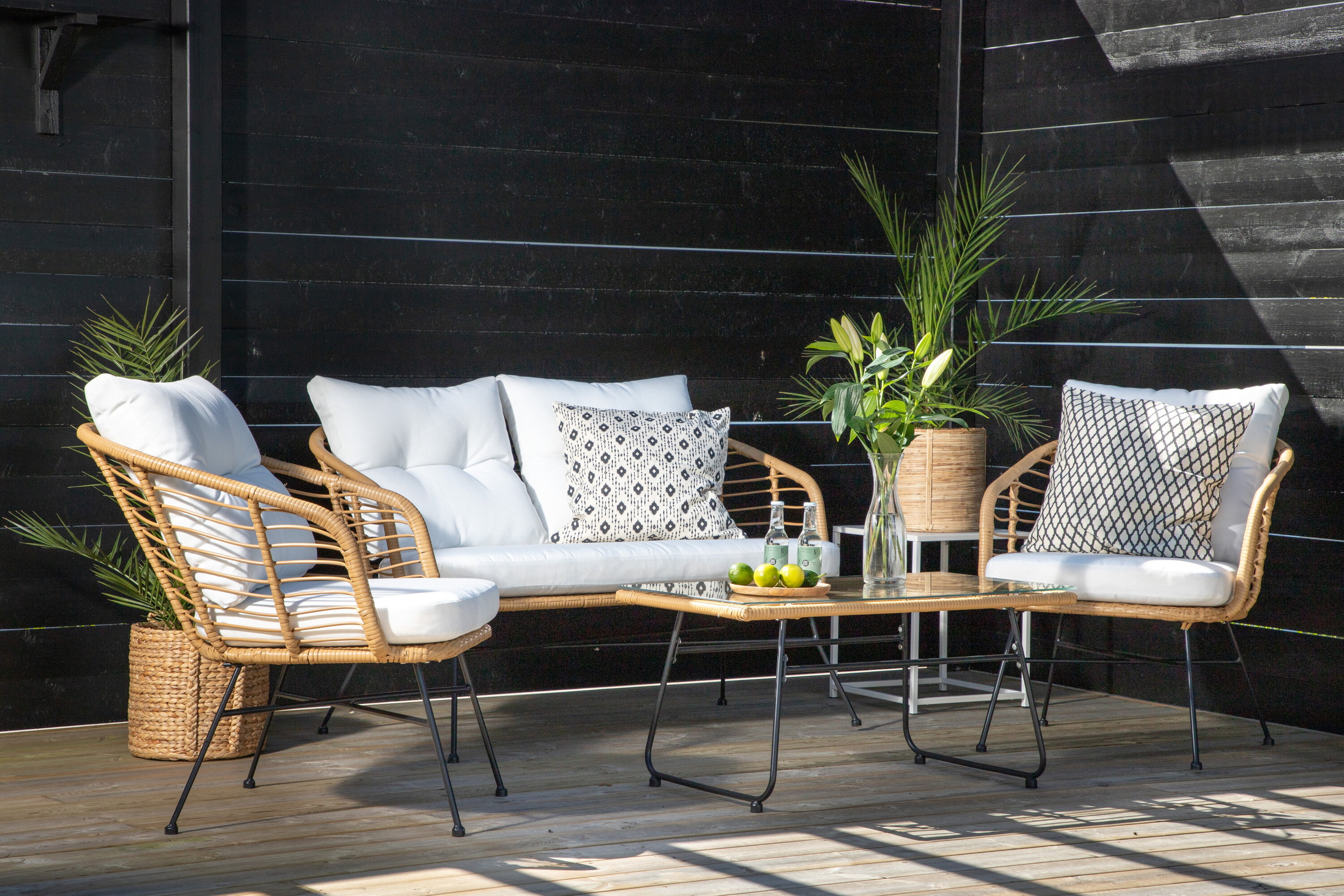 Nohr Loungeset 'Samantah' Met bank, 2 stoelen en tafel