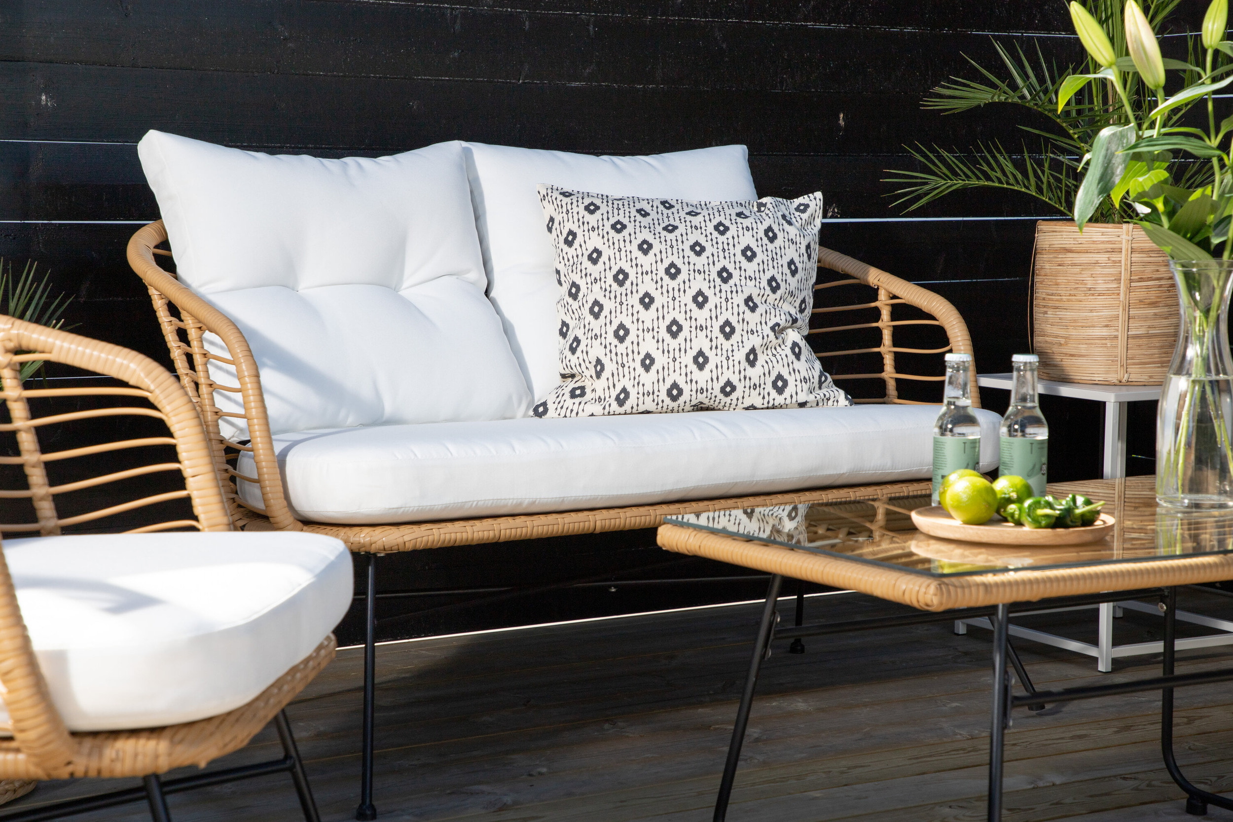 Nohr Loungeset 'Samantah' Met bank, 2 stoelen en tafel