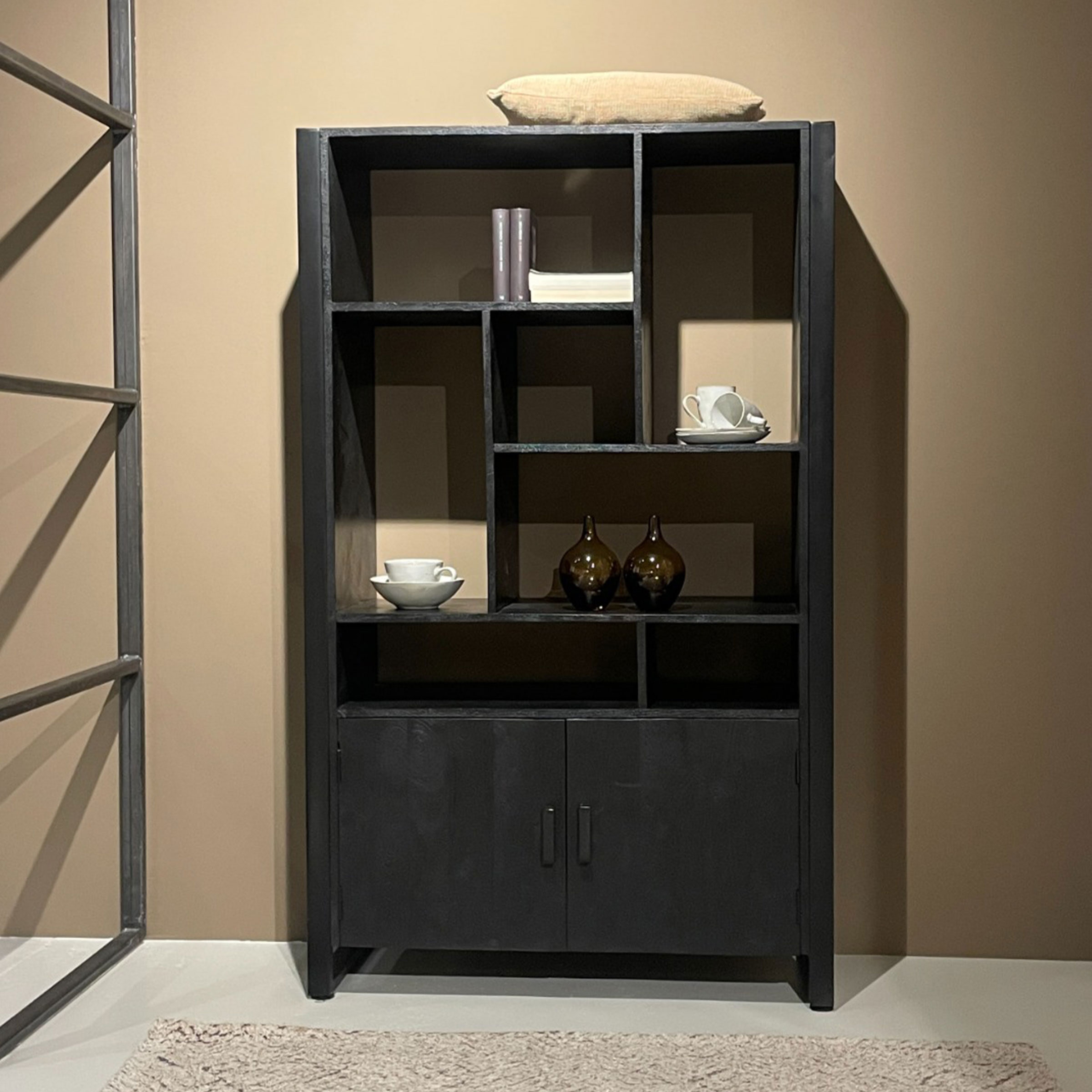 Livingfurn Wandkast 'Norris' Mangohout en staal, 180 x 110cm