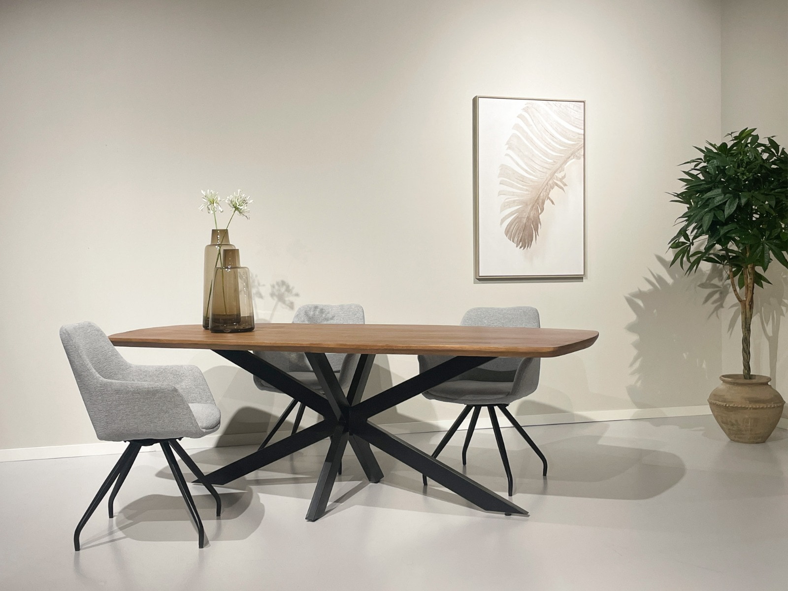 LivingFurn Deens Ovale Eettafel 'Jesper' Mangohout, 230 x 105cm