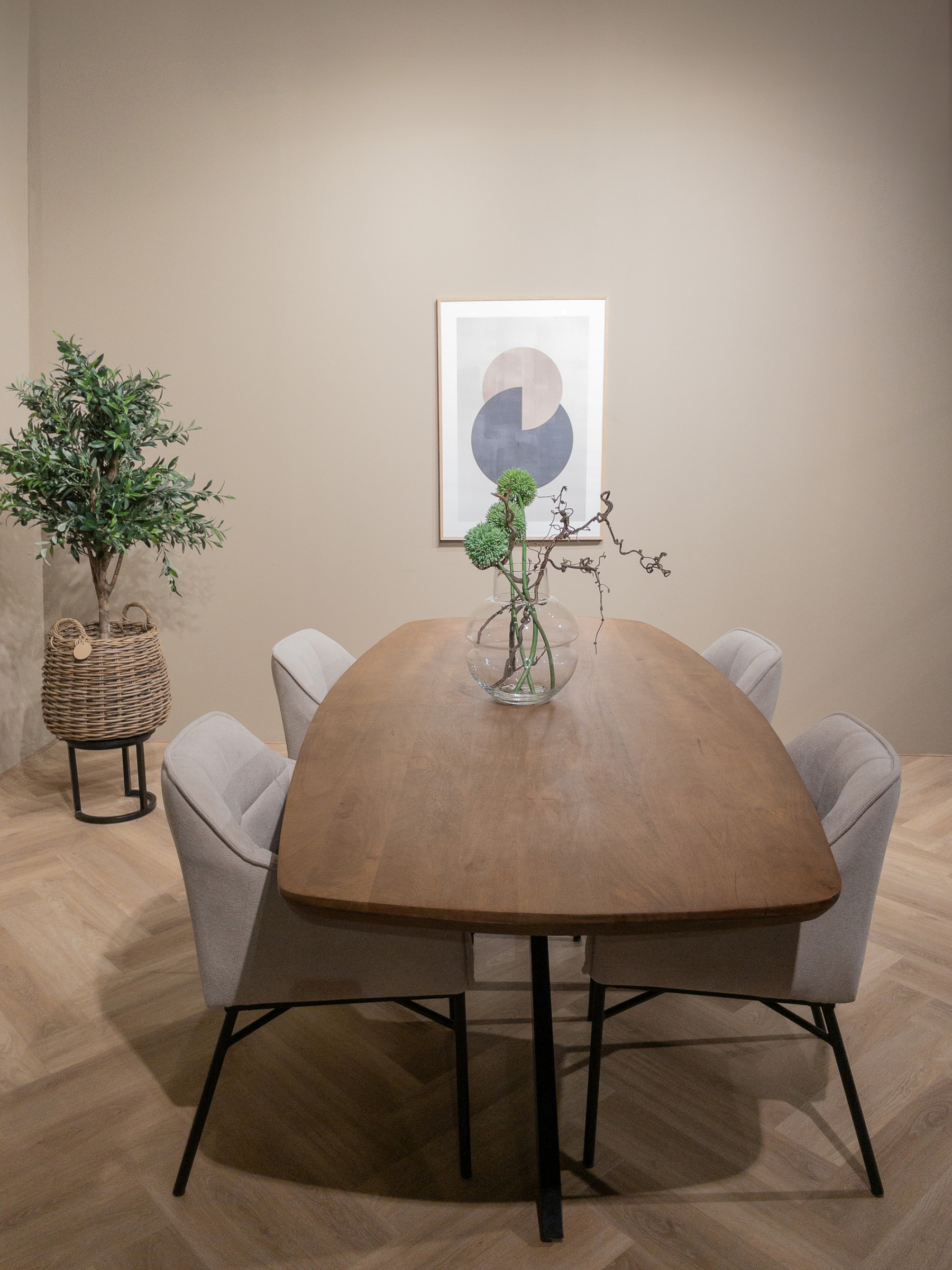 LivingFurn Deens Ovale Eettafel 'Jesper' Mangohout, 210 x 105cm