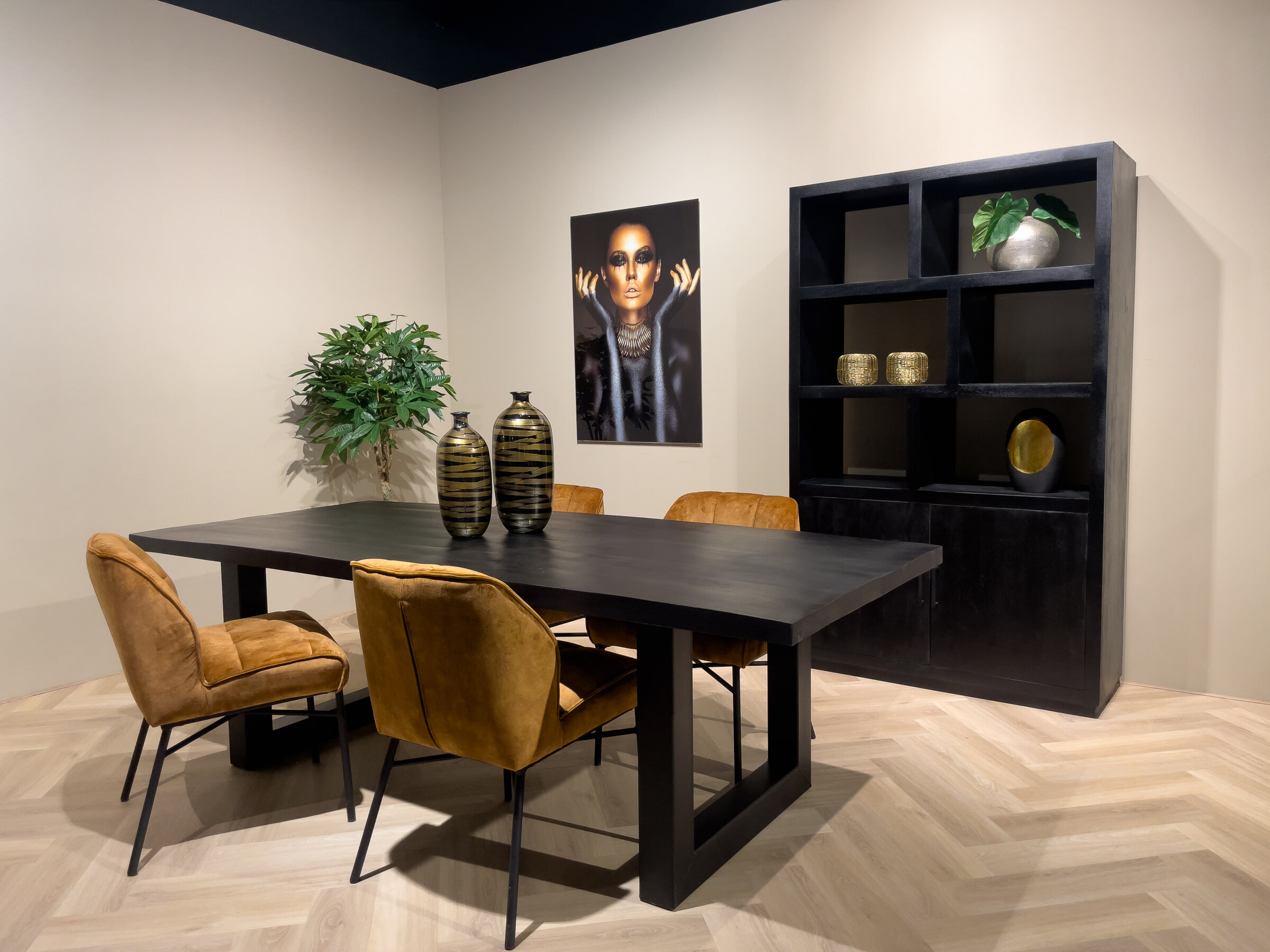 Livingfurn Opbergkast 'Jaxx' Mangohout, 200 x 120cm