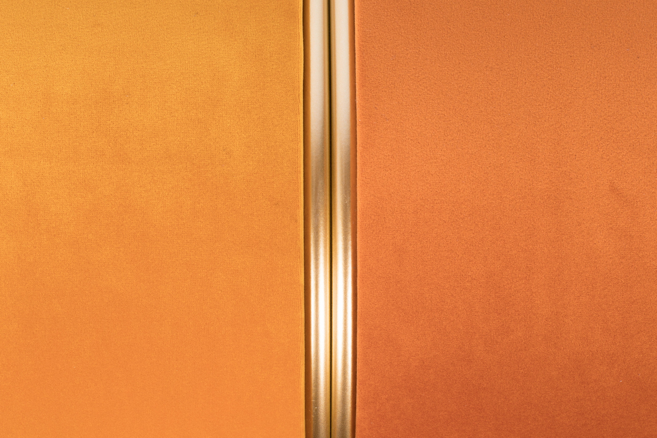 ZILT Poef 'Bubbly', Velvet, kleur Oranje