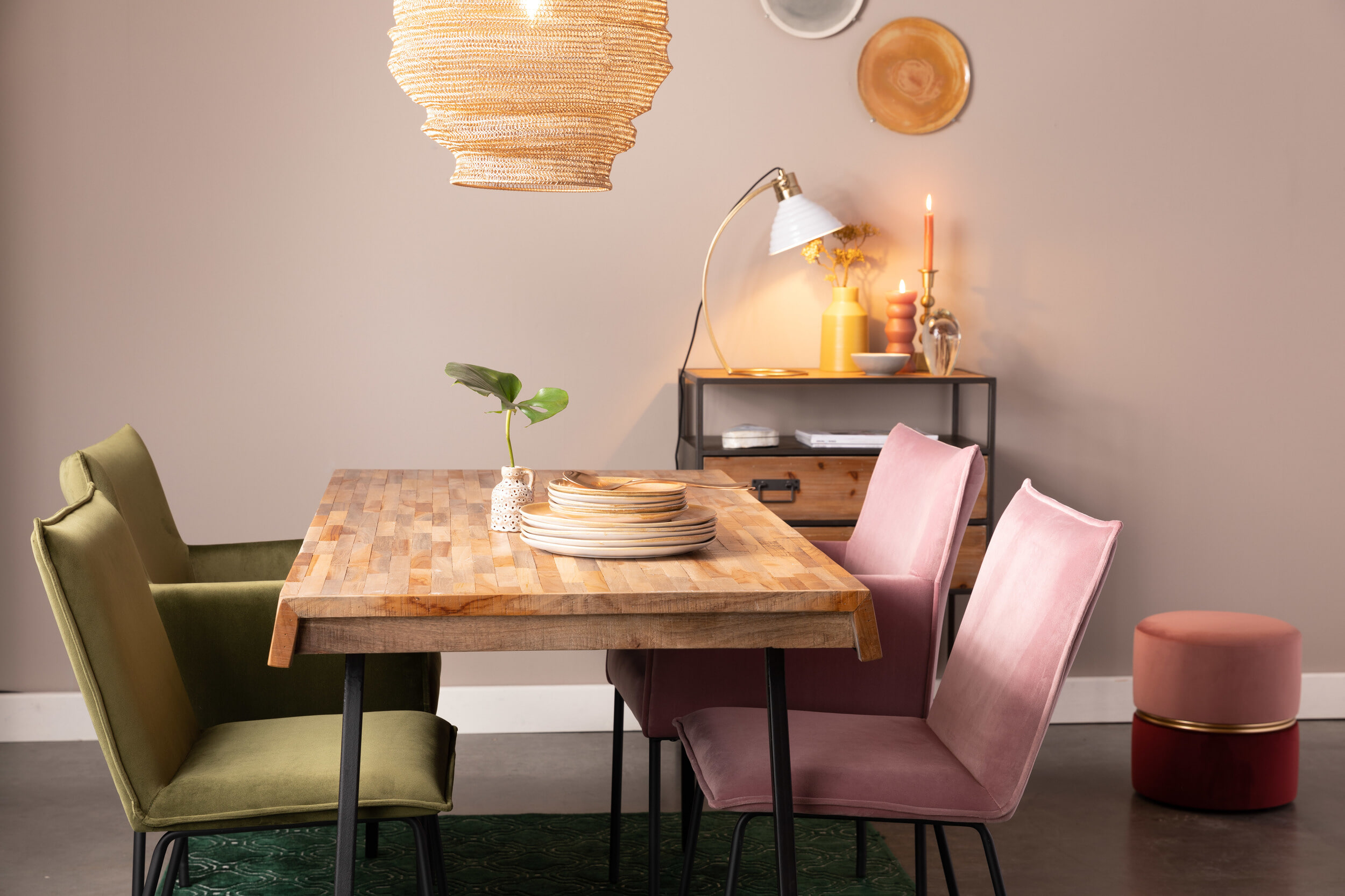 ZILT Poef 'Bubbly', Velvet, kleur Roze