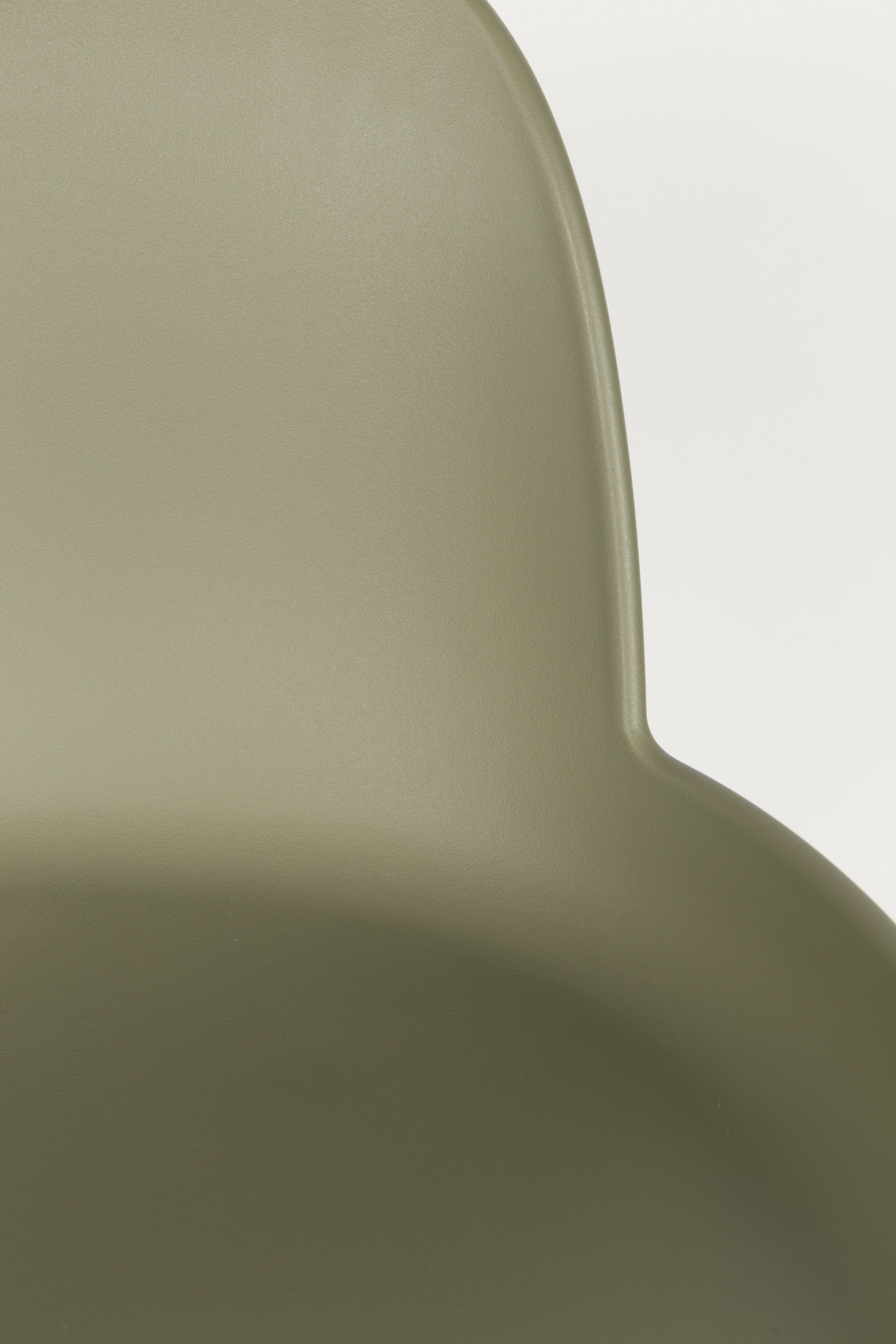 Zuiver Barstoel 'Albert Kuip' PP, kleur Groen (zithoogte 65cm)
