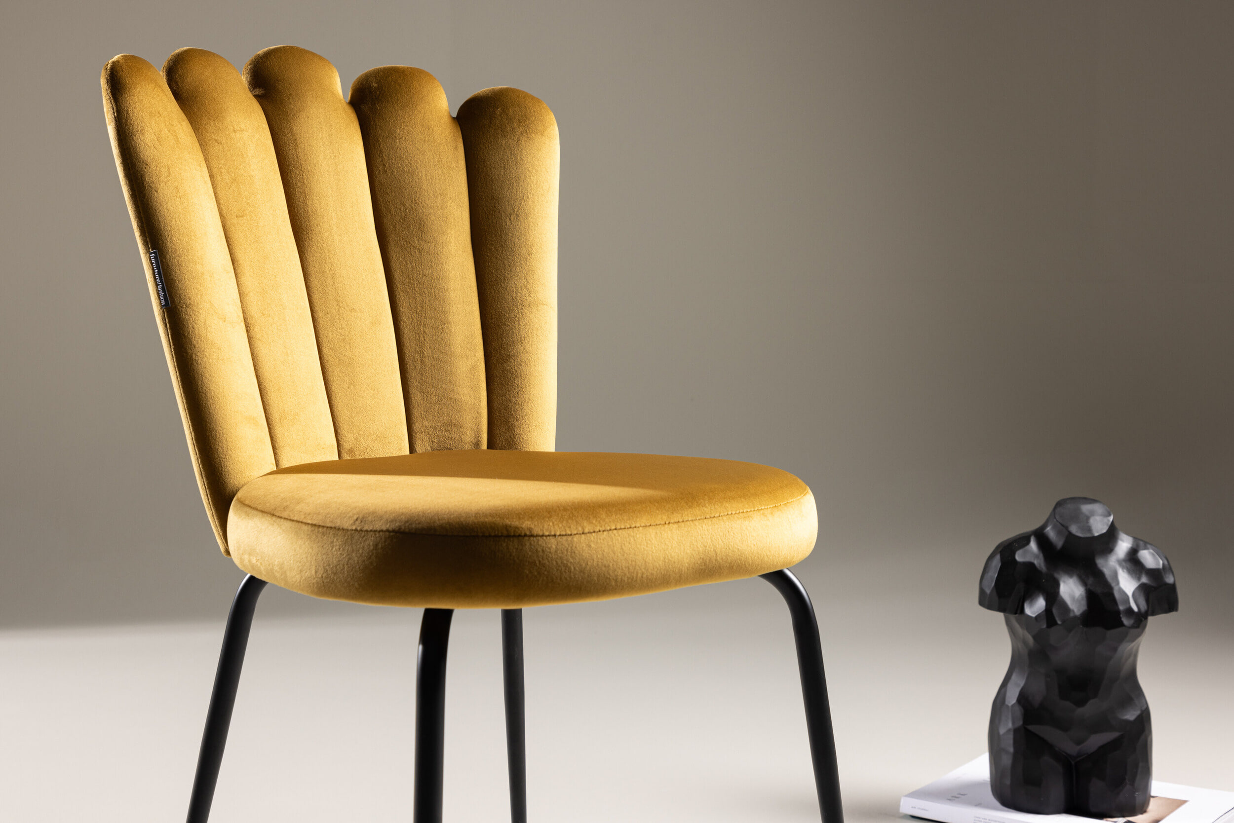 Nohr Eetkamerstoel 'Kyrstle' Velvet, kleur Geel