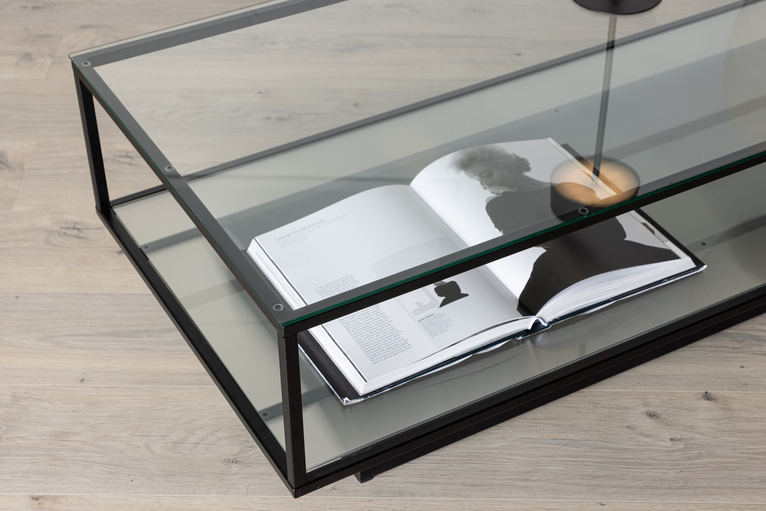 Nohr Salontafel 'Sheema' Glas, 130 x 60cm, kleur Zwart