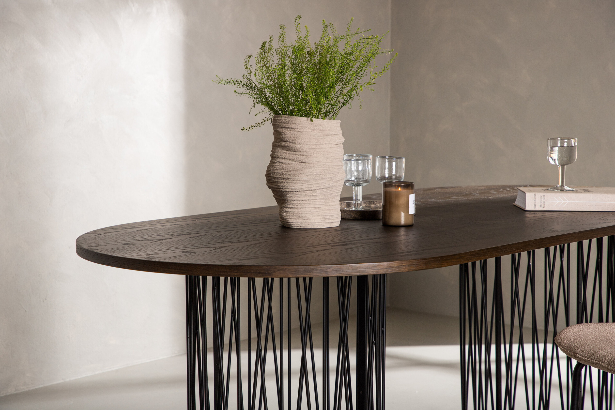 Nohr Ovale Eettafel 'Danni' 220 x 100cm, kleur Mokka