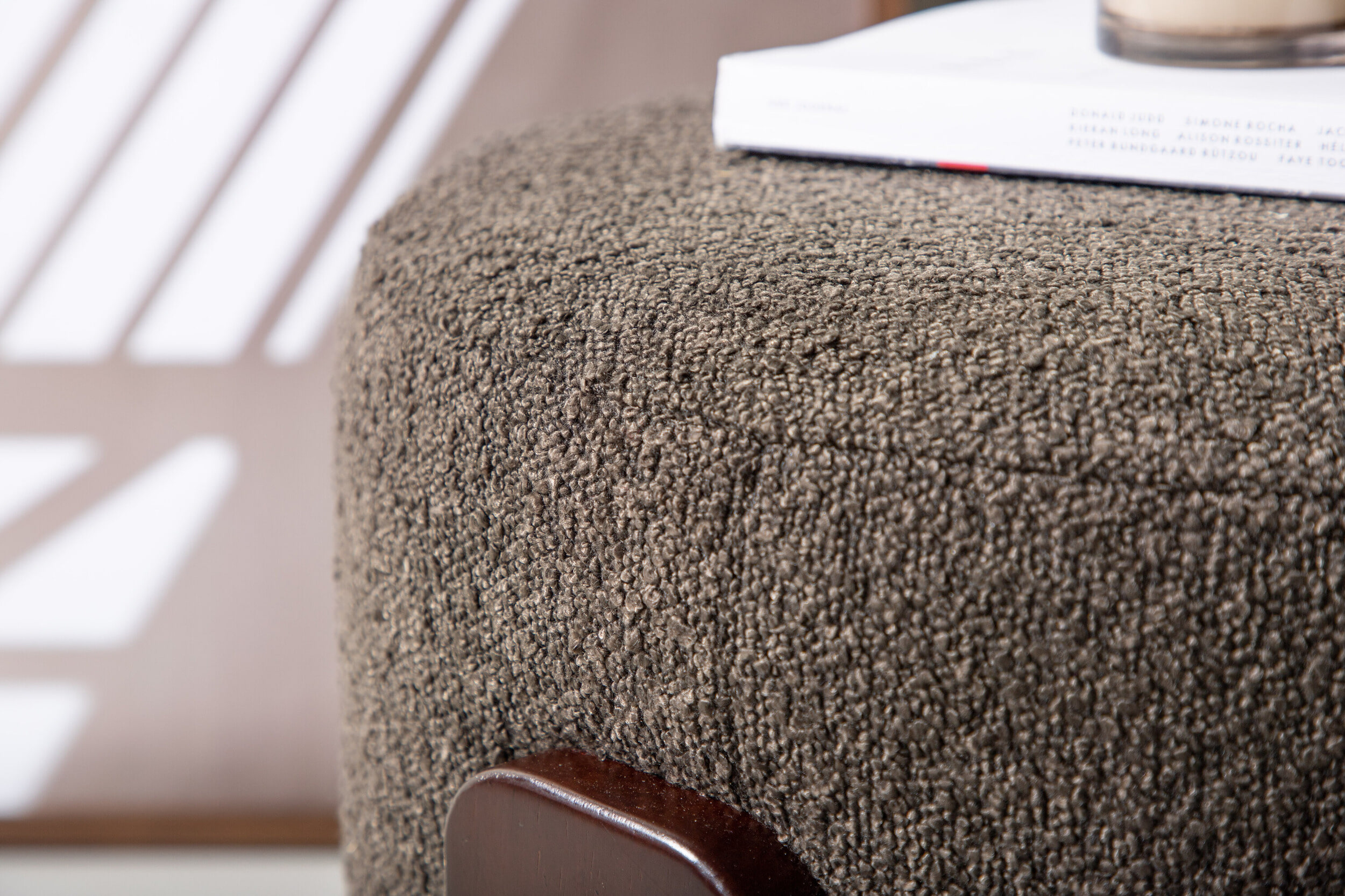 Nohr Hocker 'Zully' Bouclé, kleur Donkergrijs