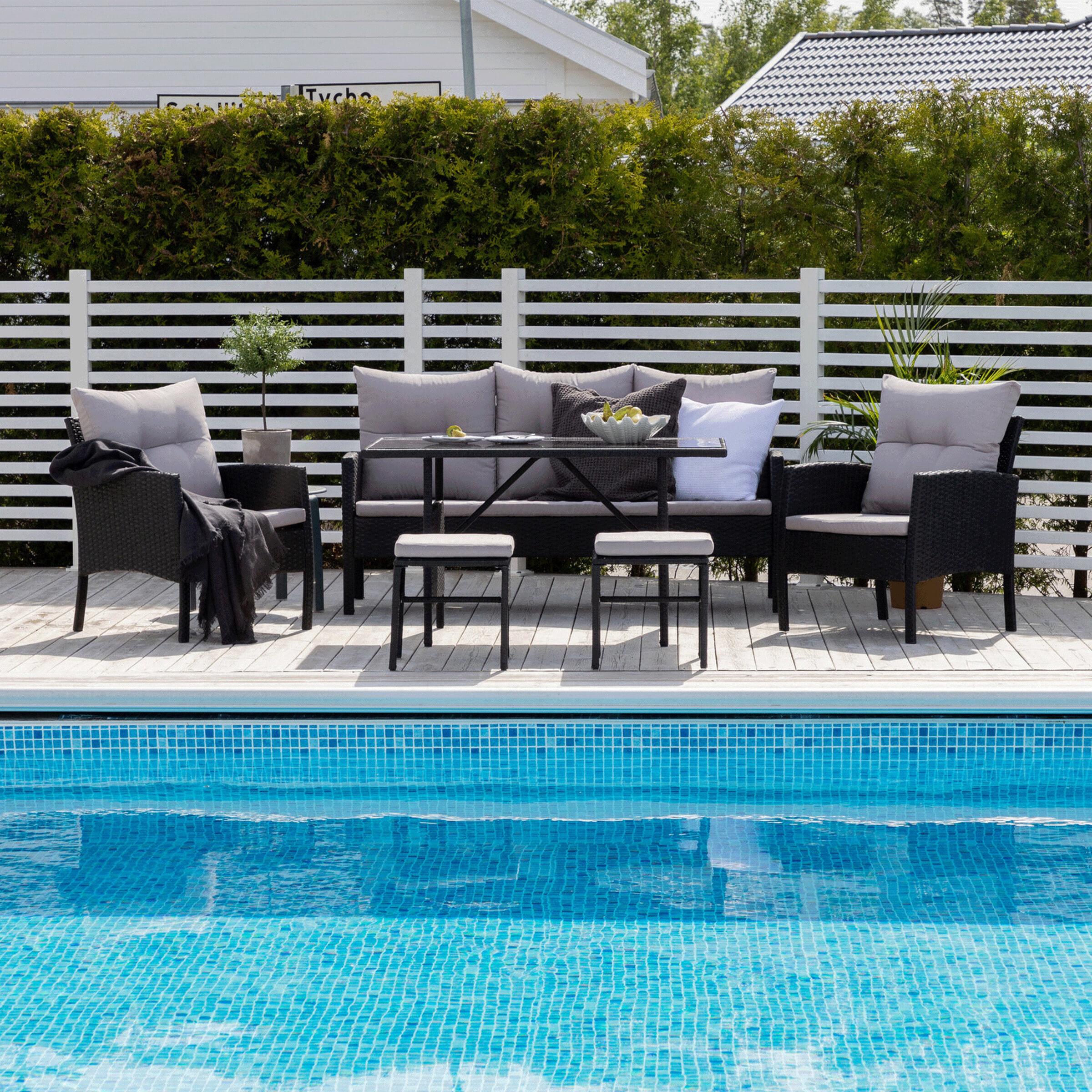 Nohr Loungeset 'Zeena' Met bank, tafel, 2 stoelen en krukjes