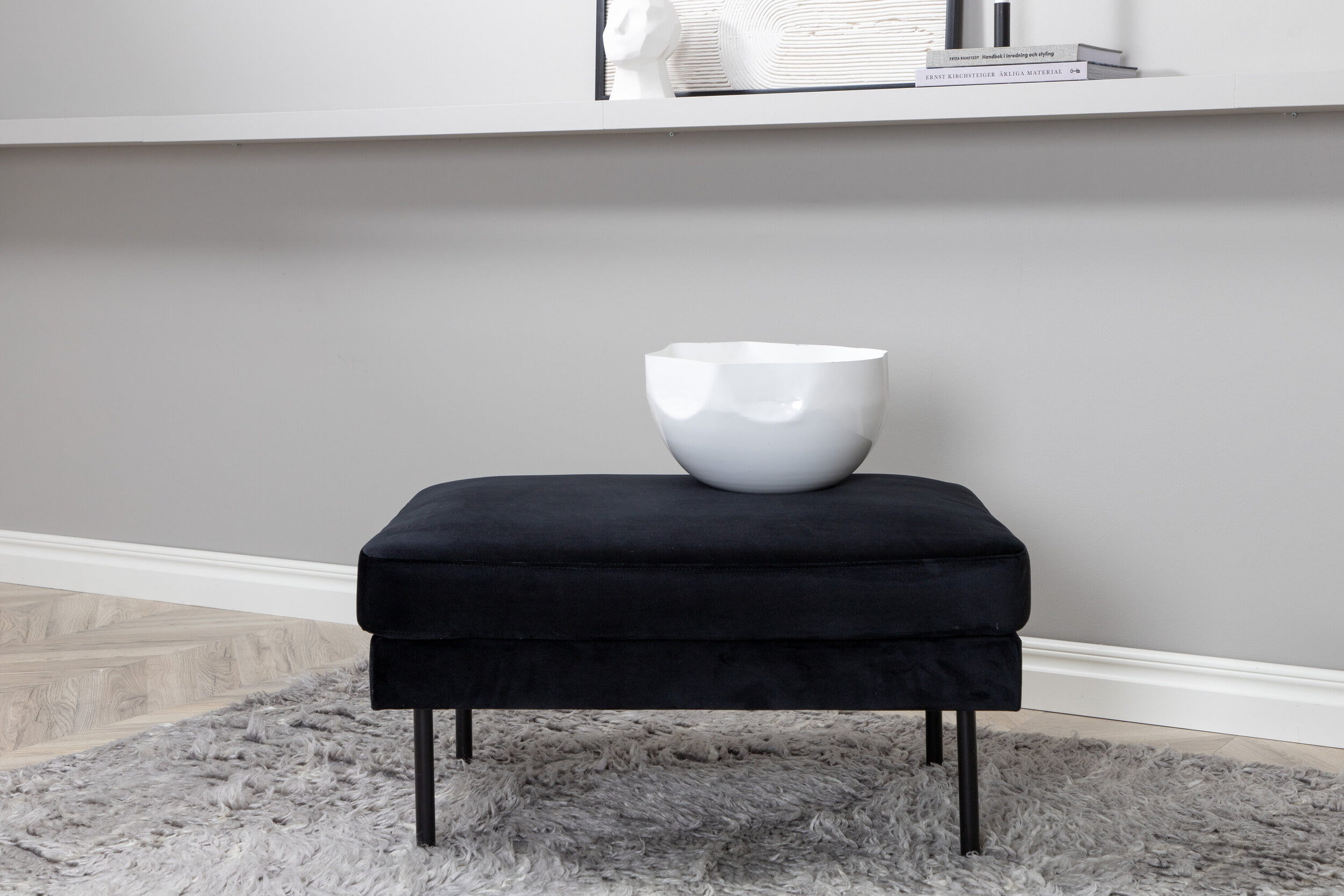 Nohr Hocker 'Bladimir' Velvet, kleur Zwart