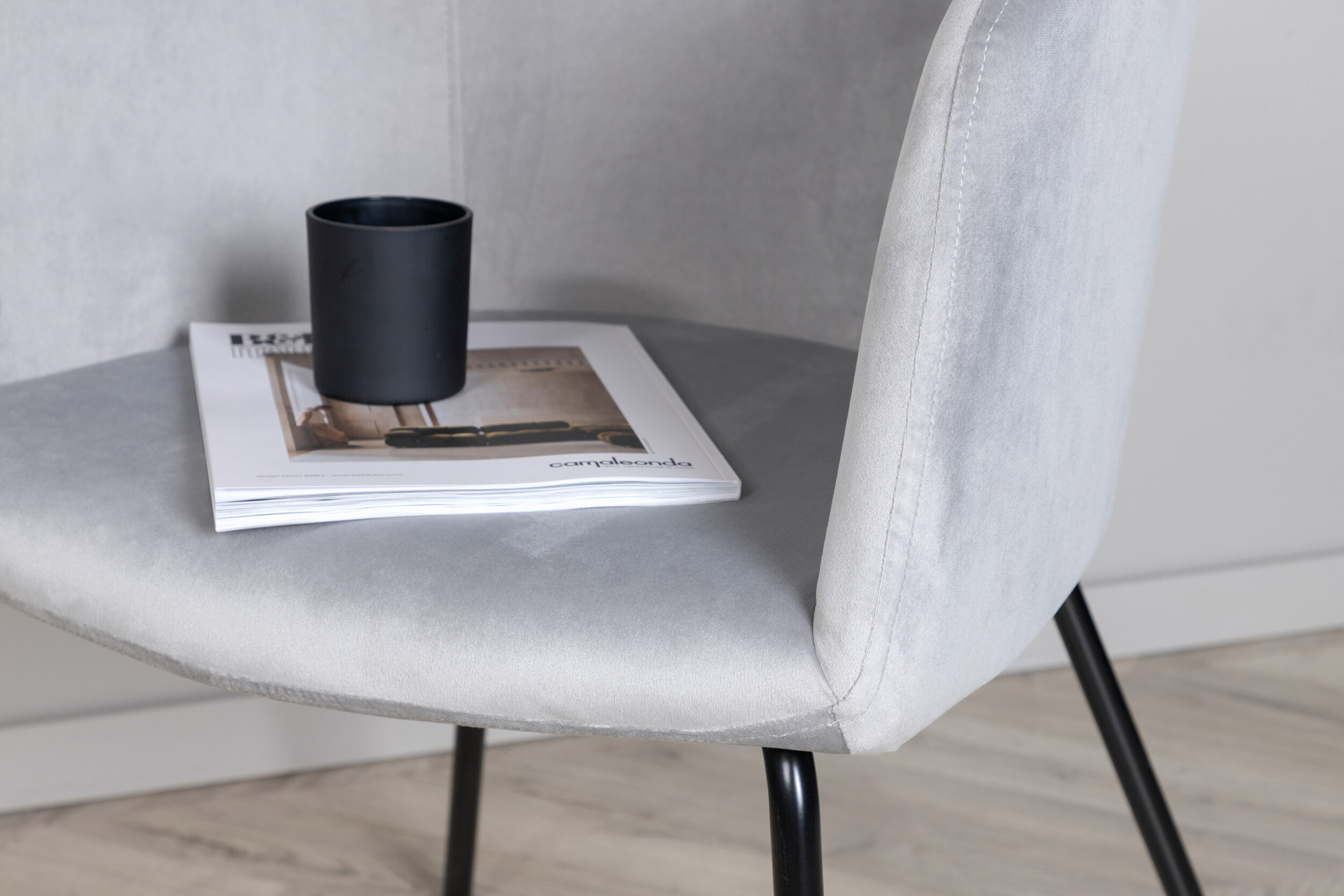 Nohr Eetkamerstoel 'Karna' Velvet, kleur Grijs