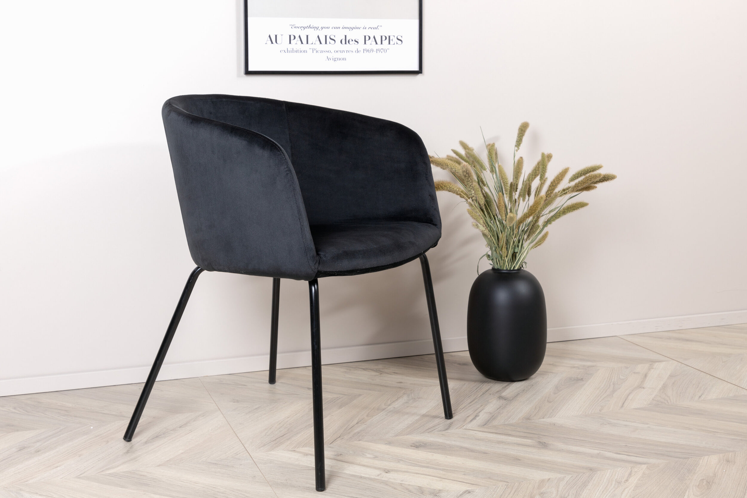 Nohr Eetkamerstoel 'Karna' Velvet, kleur Zwart