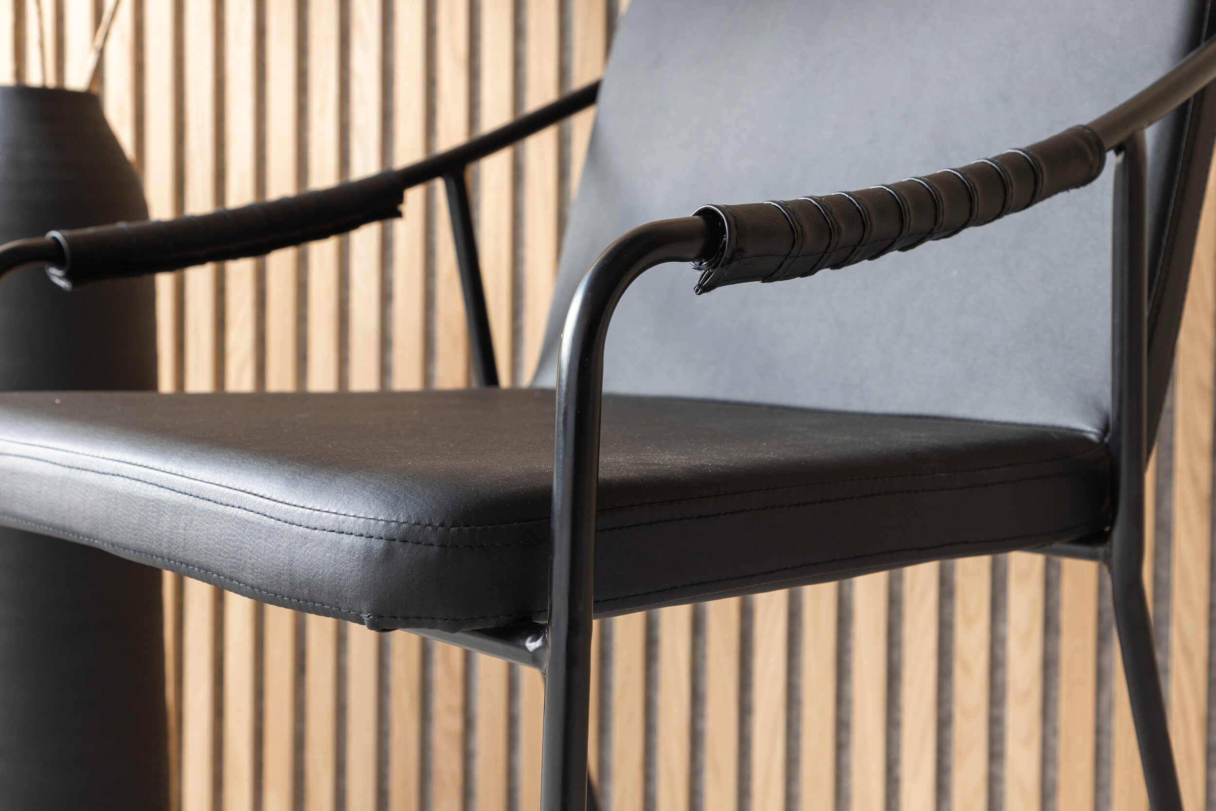 Nohr Eetkamerstoel 'Prescott' Lederlook, kleur Zwart