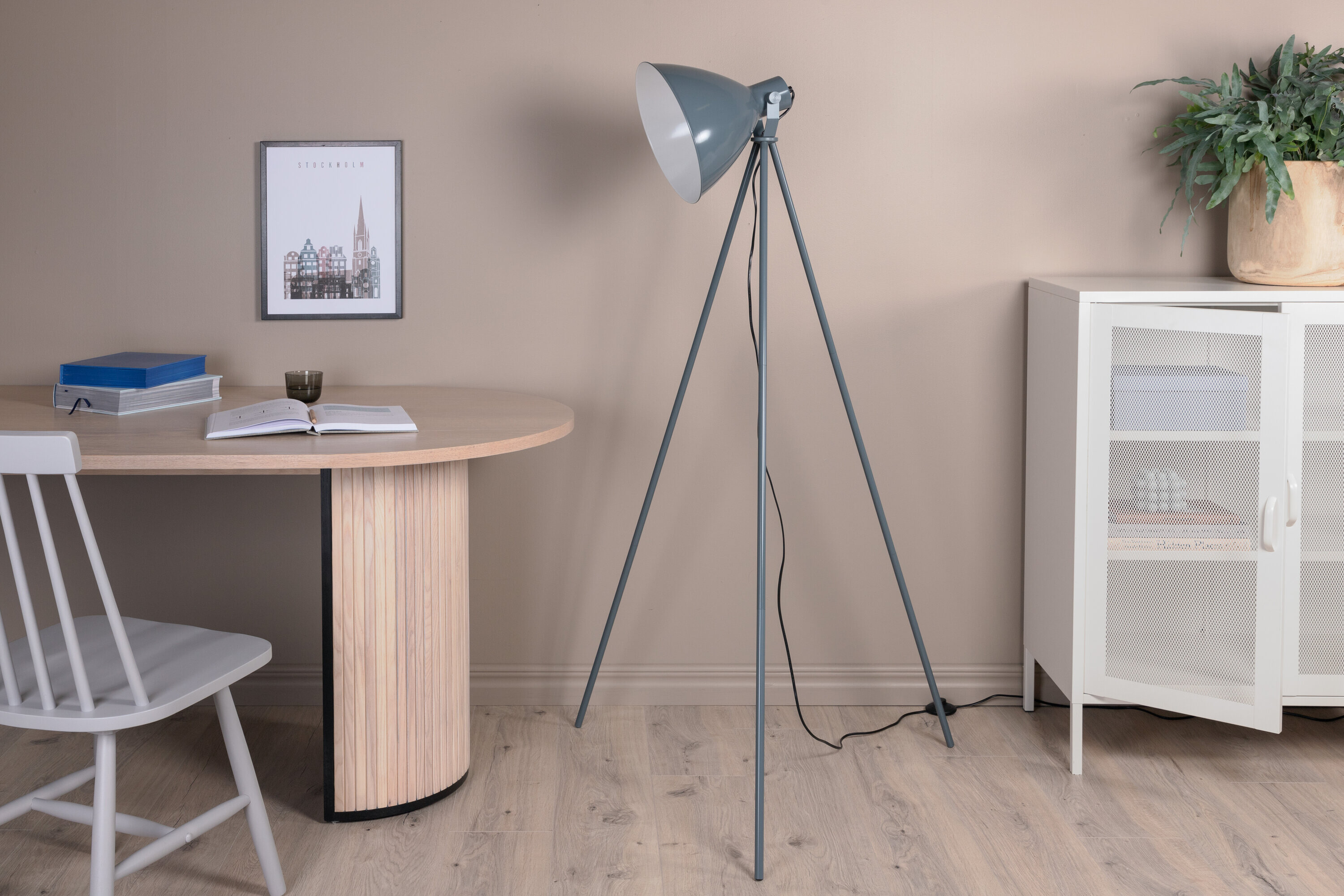 Nohr Vloerlamp 'Nakeshia' 140cm hoog, kleur Donkergrijs