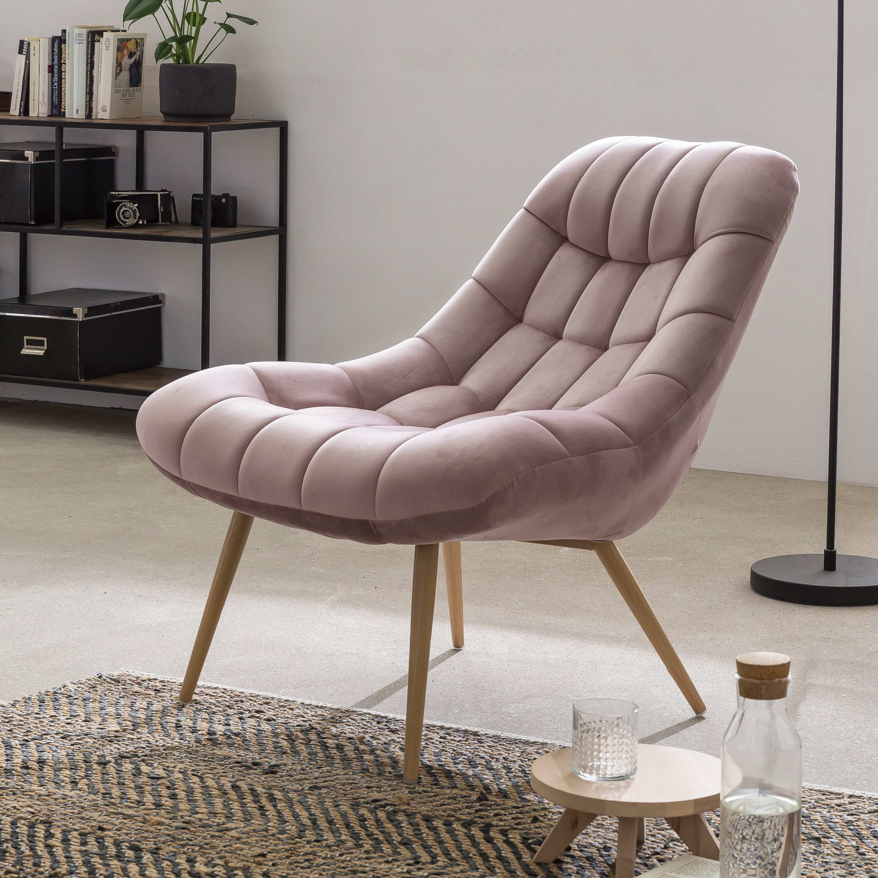 Artistiq Fauteuil 'Jurre' Velvet, kleur Roze Artistiq Fauteuil 'Jurre' Velvet, kleur Roze