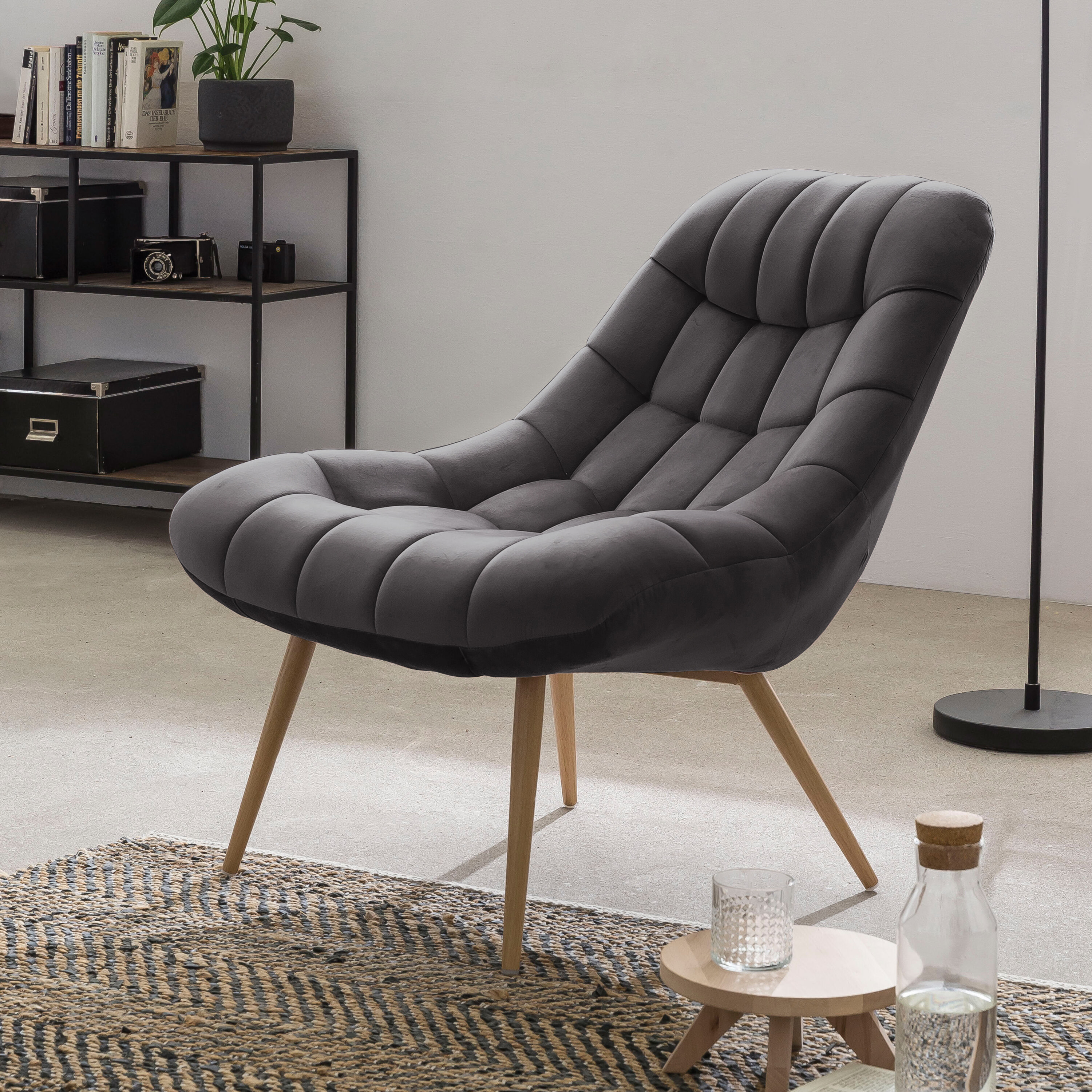 Artistiq Fauteuil 'Jurre' Velvet, kleur Grijs Artistiq Fauteuil 'Jurre' Velvet, kleur Grijs
